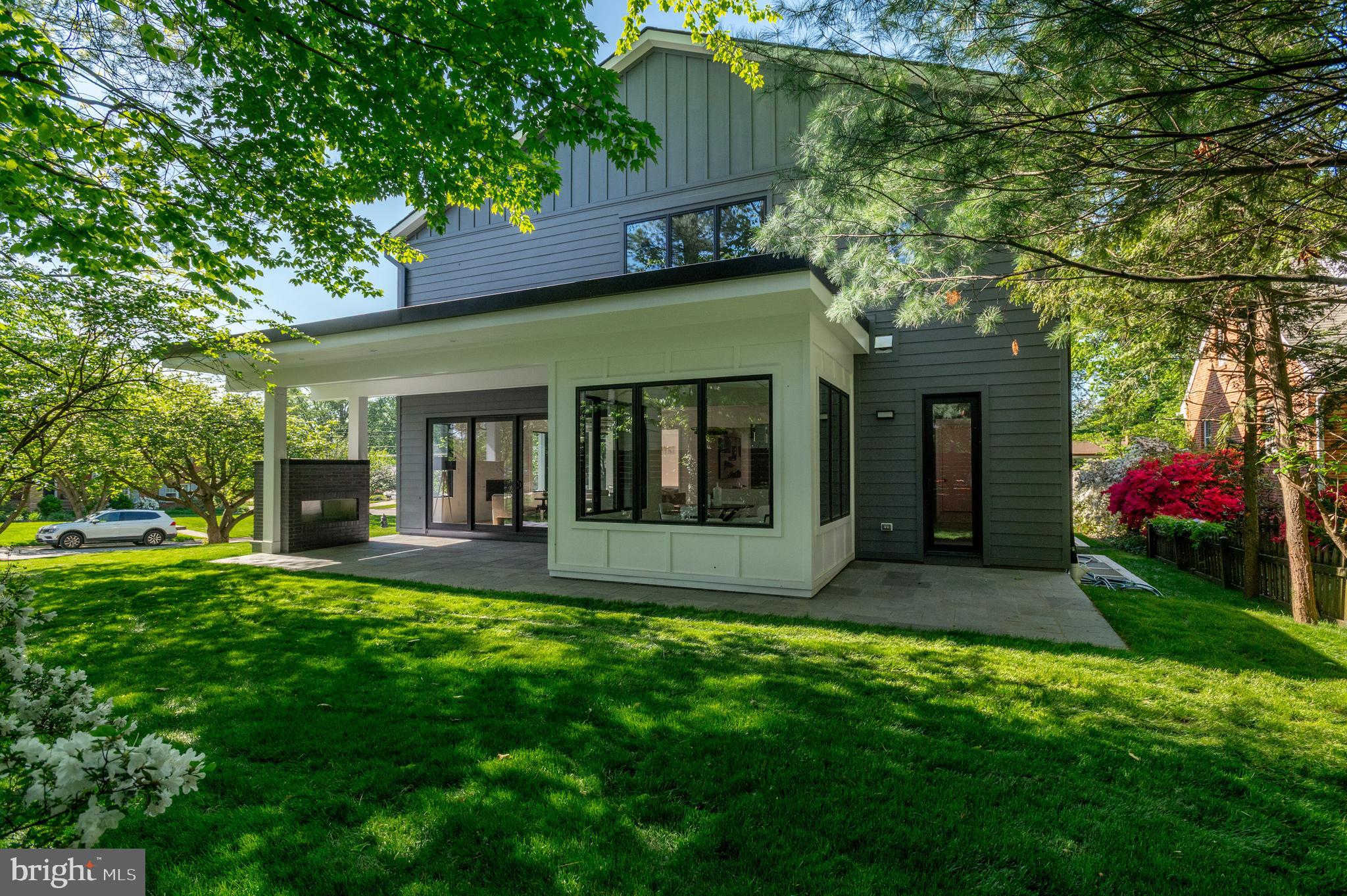 KENWOOD PARK - Residential