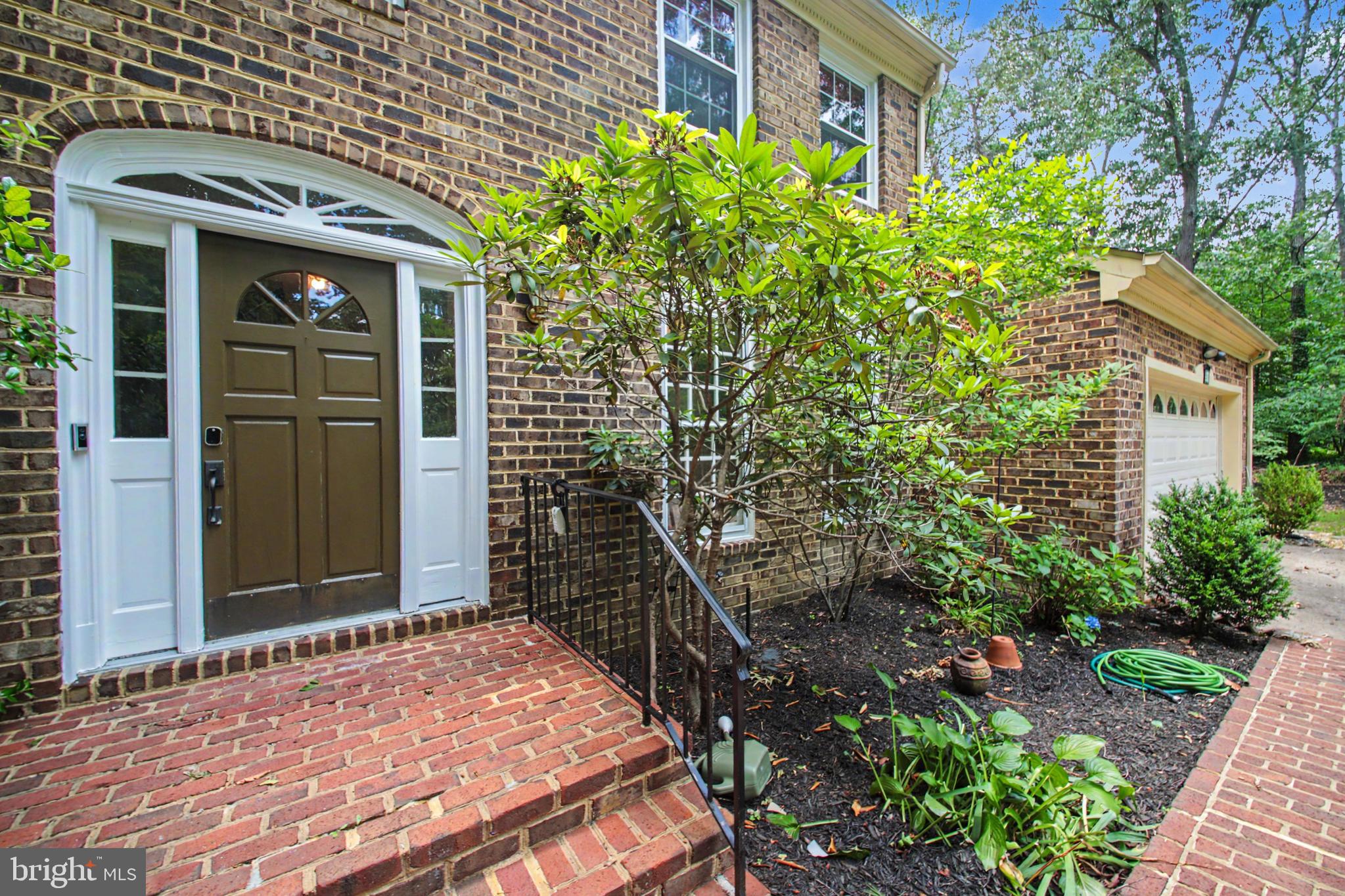 205 GULL COVE