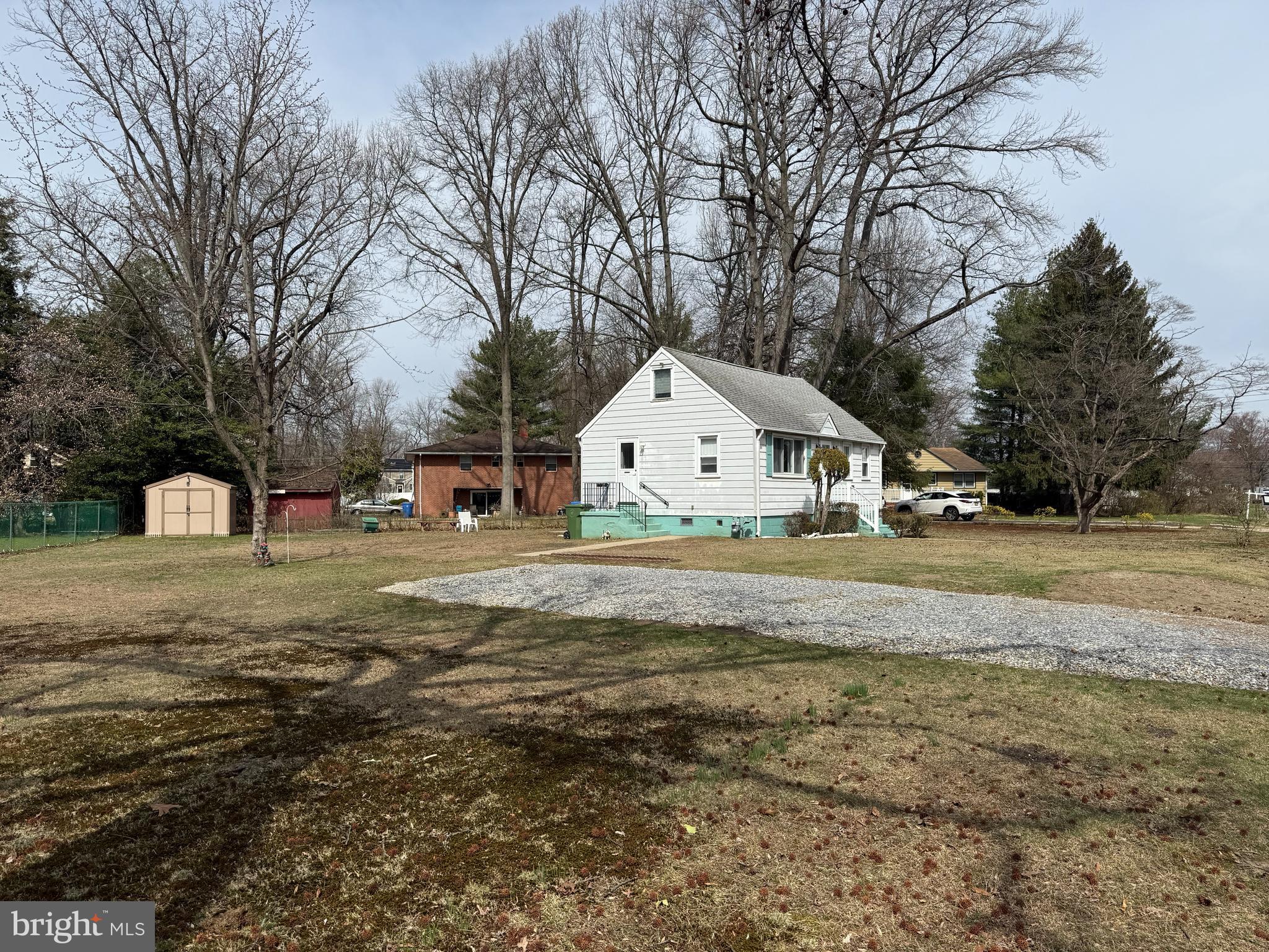 714 KENILWORTH AVENUE