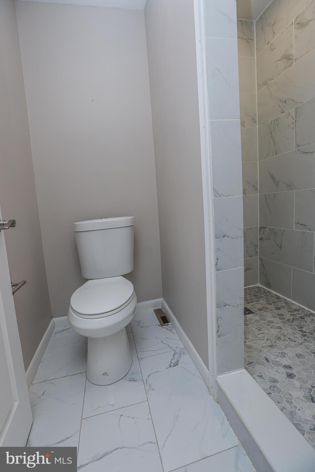 KIMBERLY MEADOWS - Residential