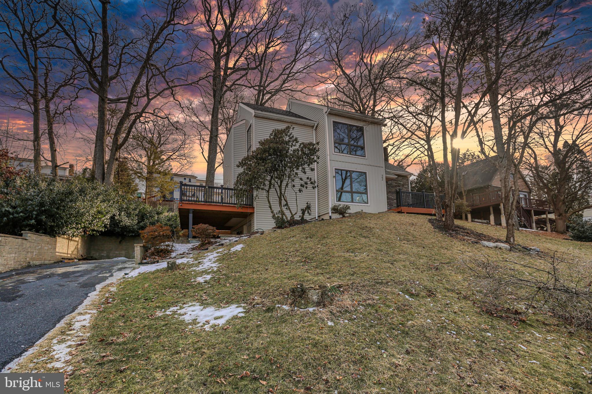 KIMBERLY MEADOWS - Residential