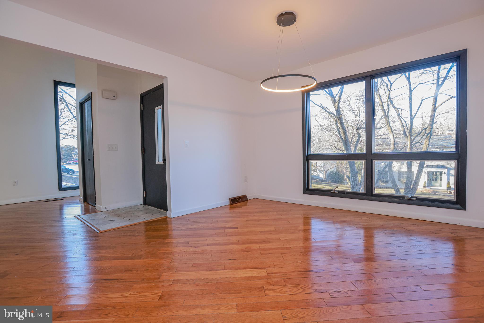 KIMBERLY MEADOWS - Residential