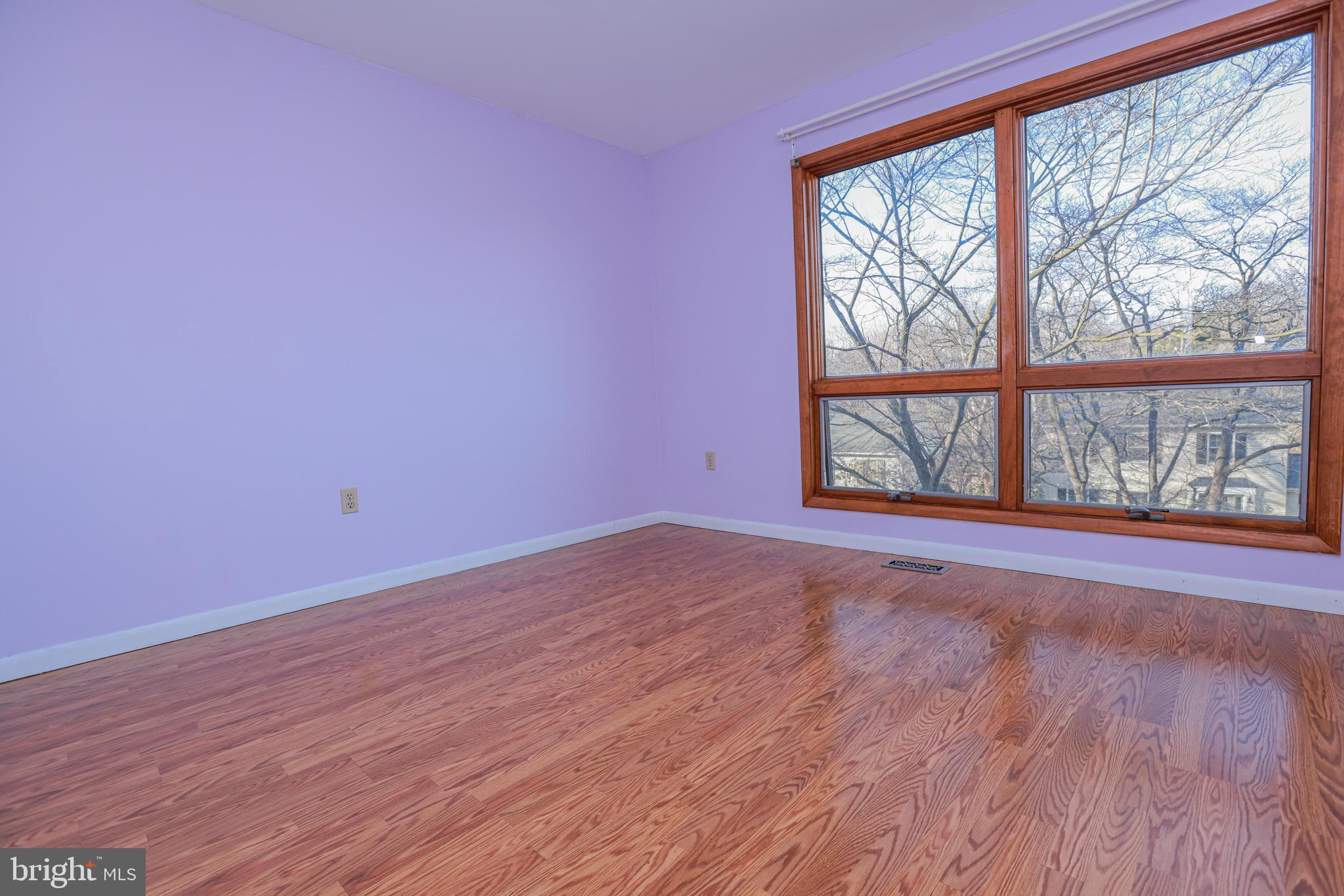 KIMBERLY MEADOWS - Residential