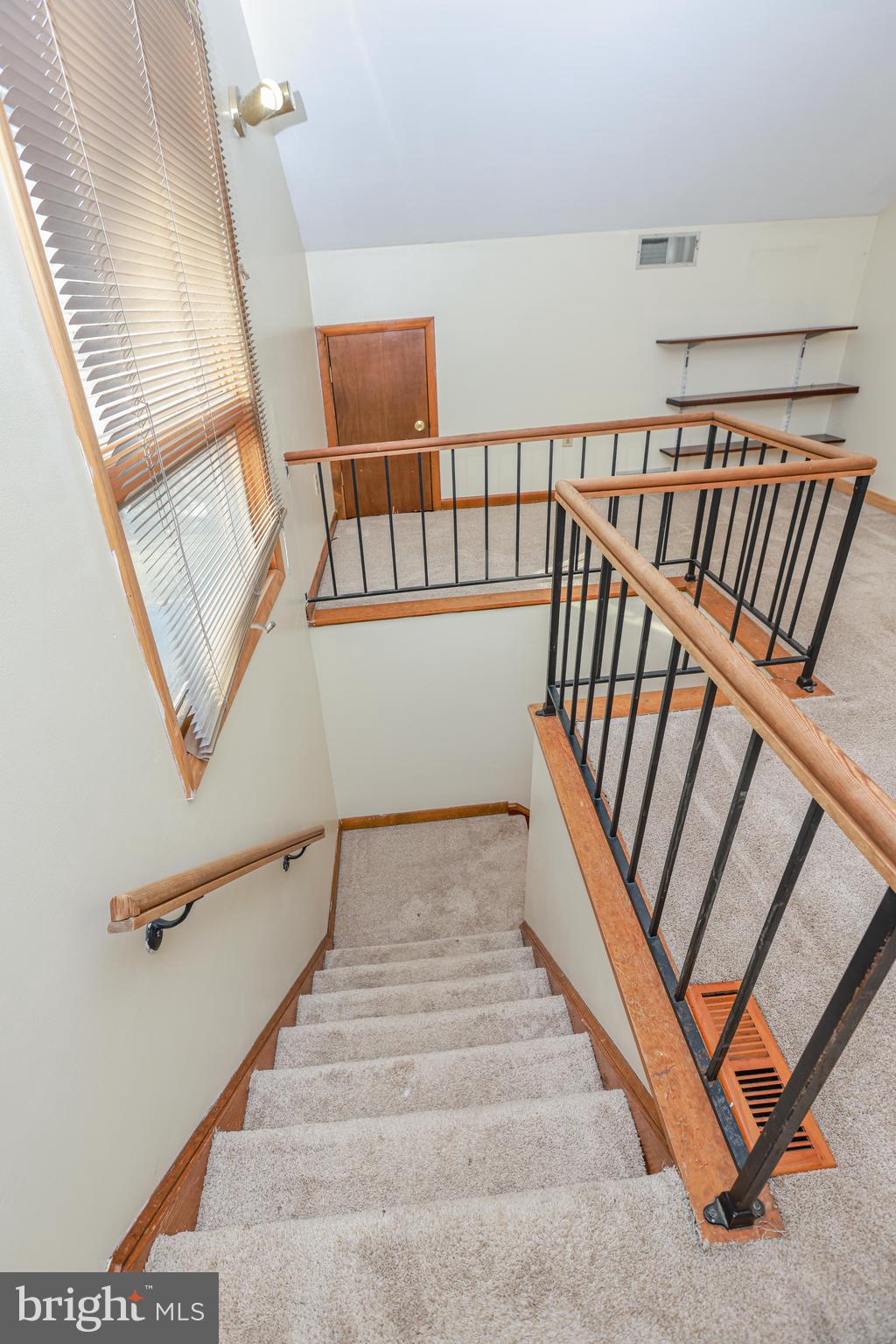 KIMBERLY MEADOWS - Residential