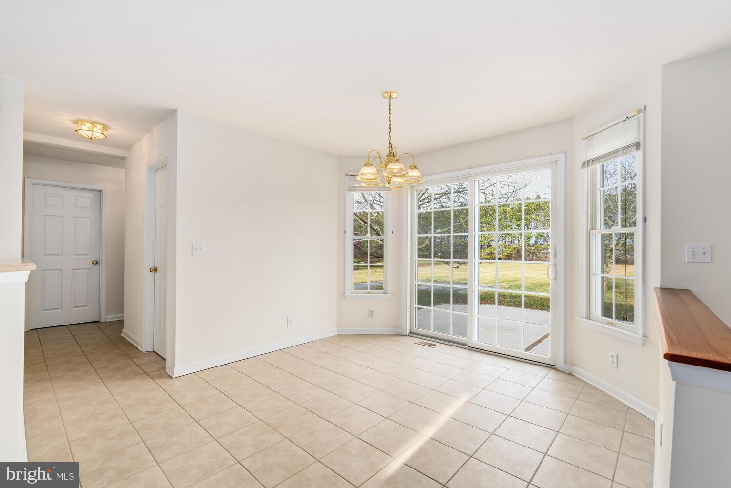 MAPLE HILL - Residential