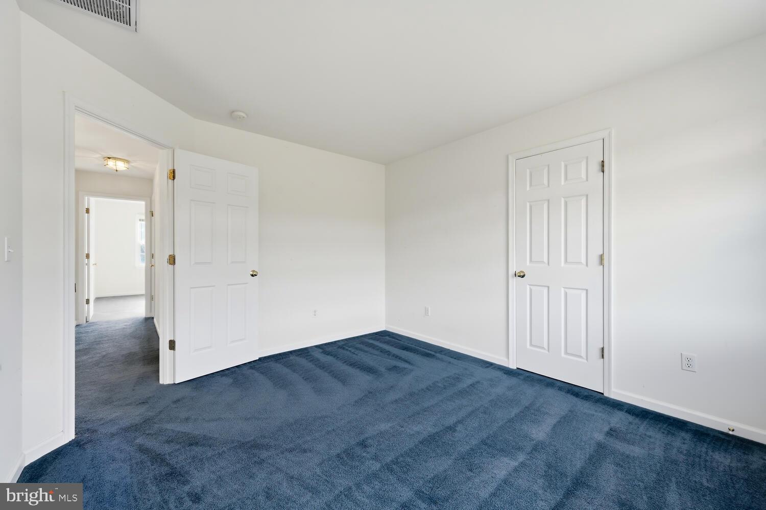 MAPLE HILL - Residential