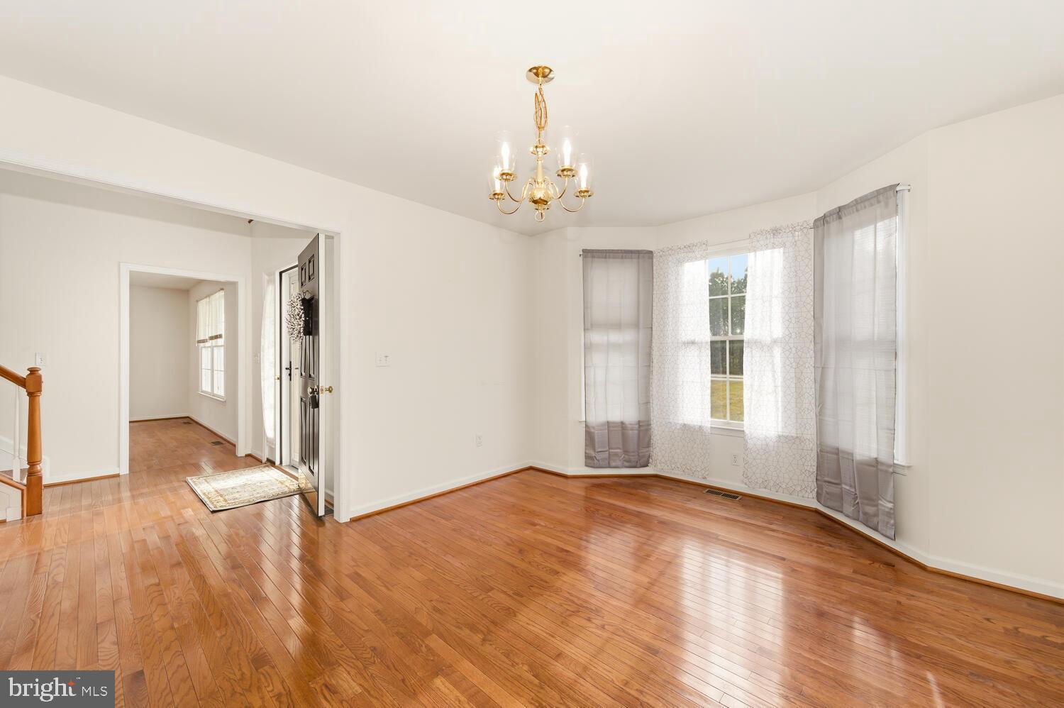 MAPLE HILL - Residential