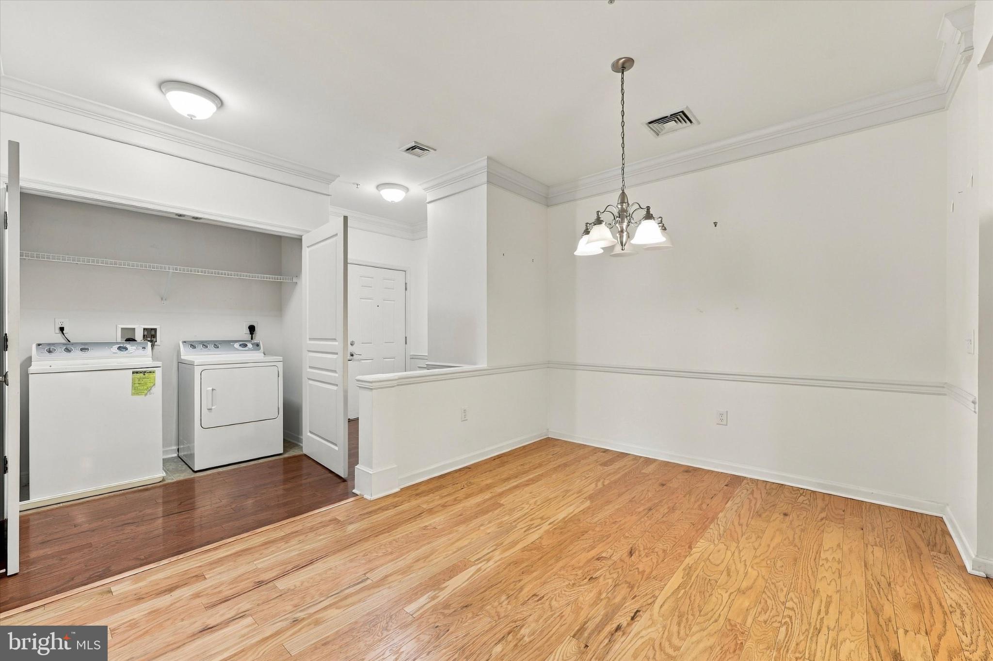 423 CREEKSIDE DRIVE 423