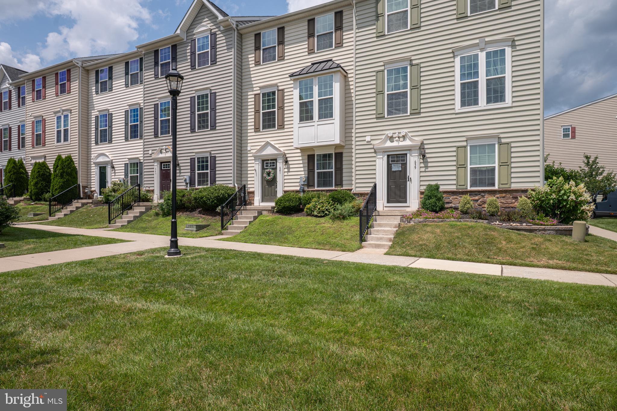 641 WASHINGTON SQUARE