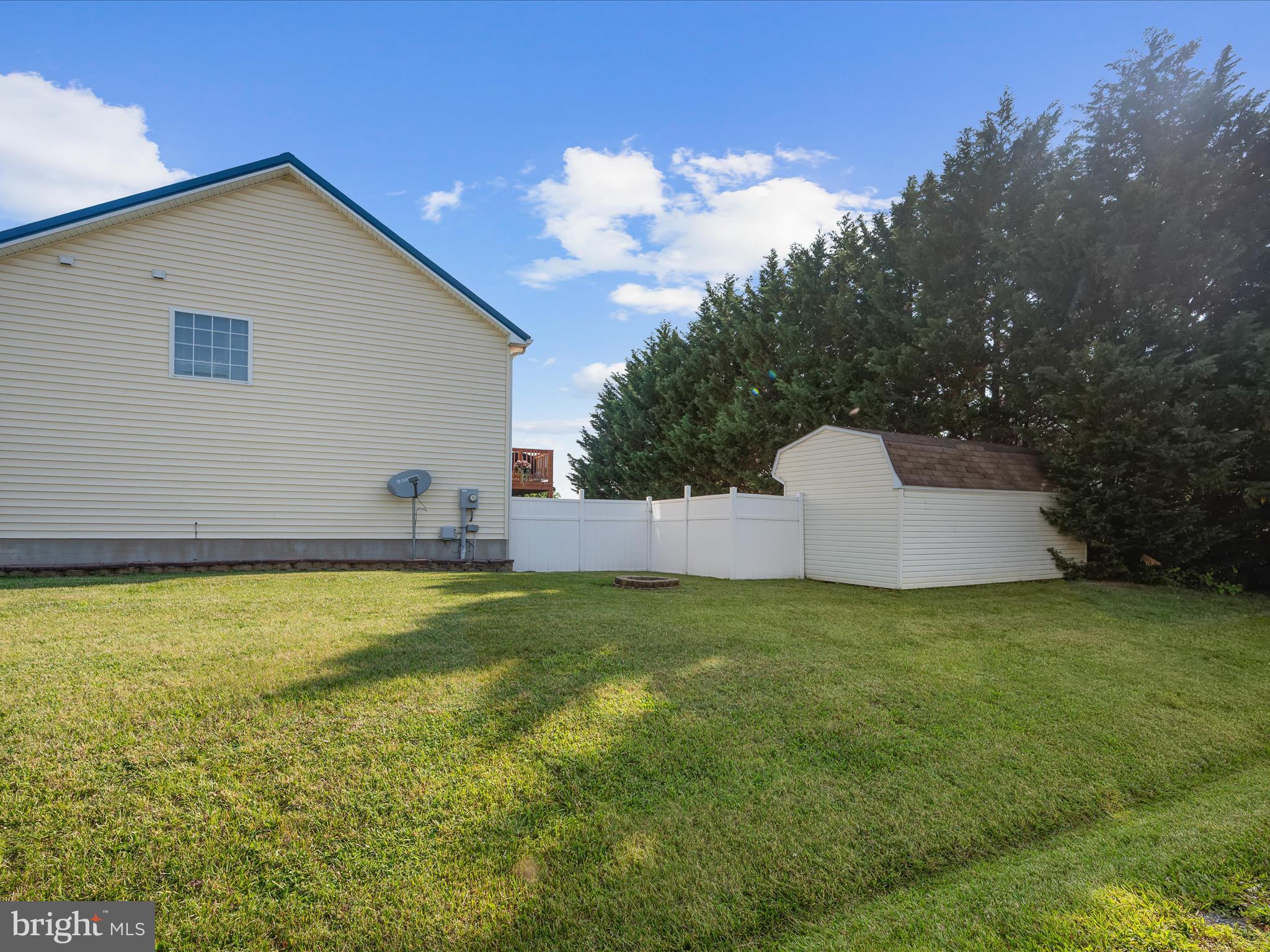 RIDGEFIELD - Residential