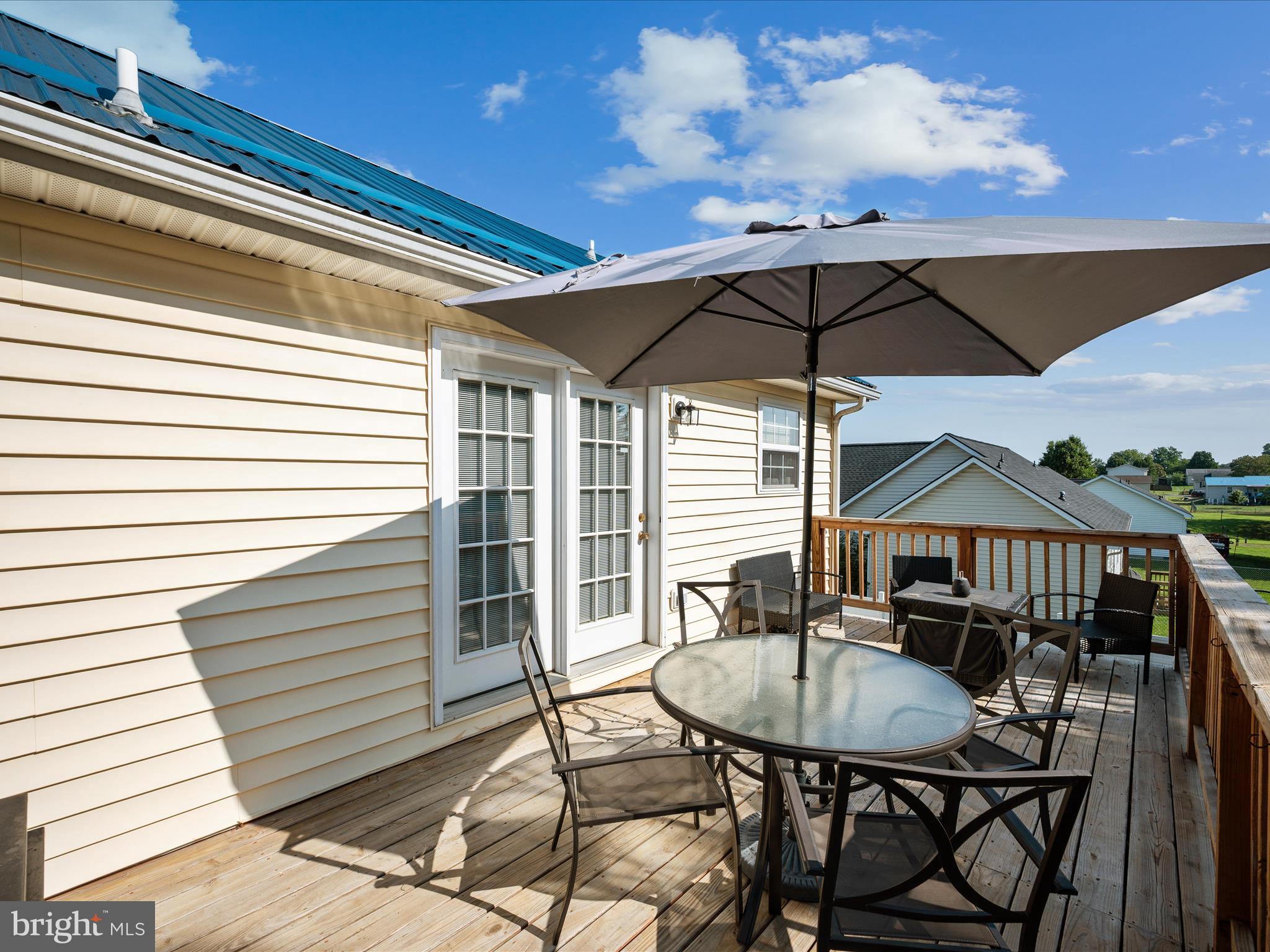 RIDGEFIELD - Residential