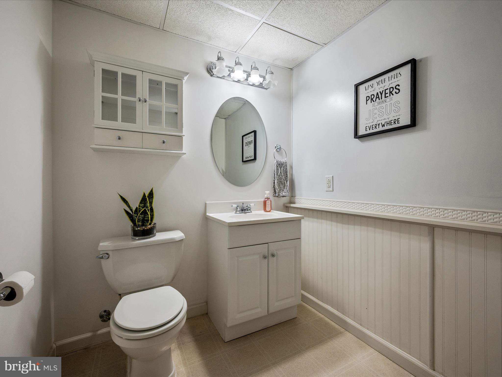 RIDGEFIELD - Residential