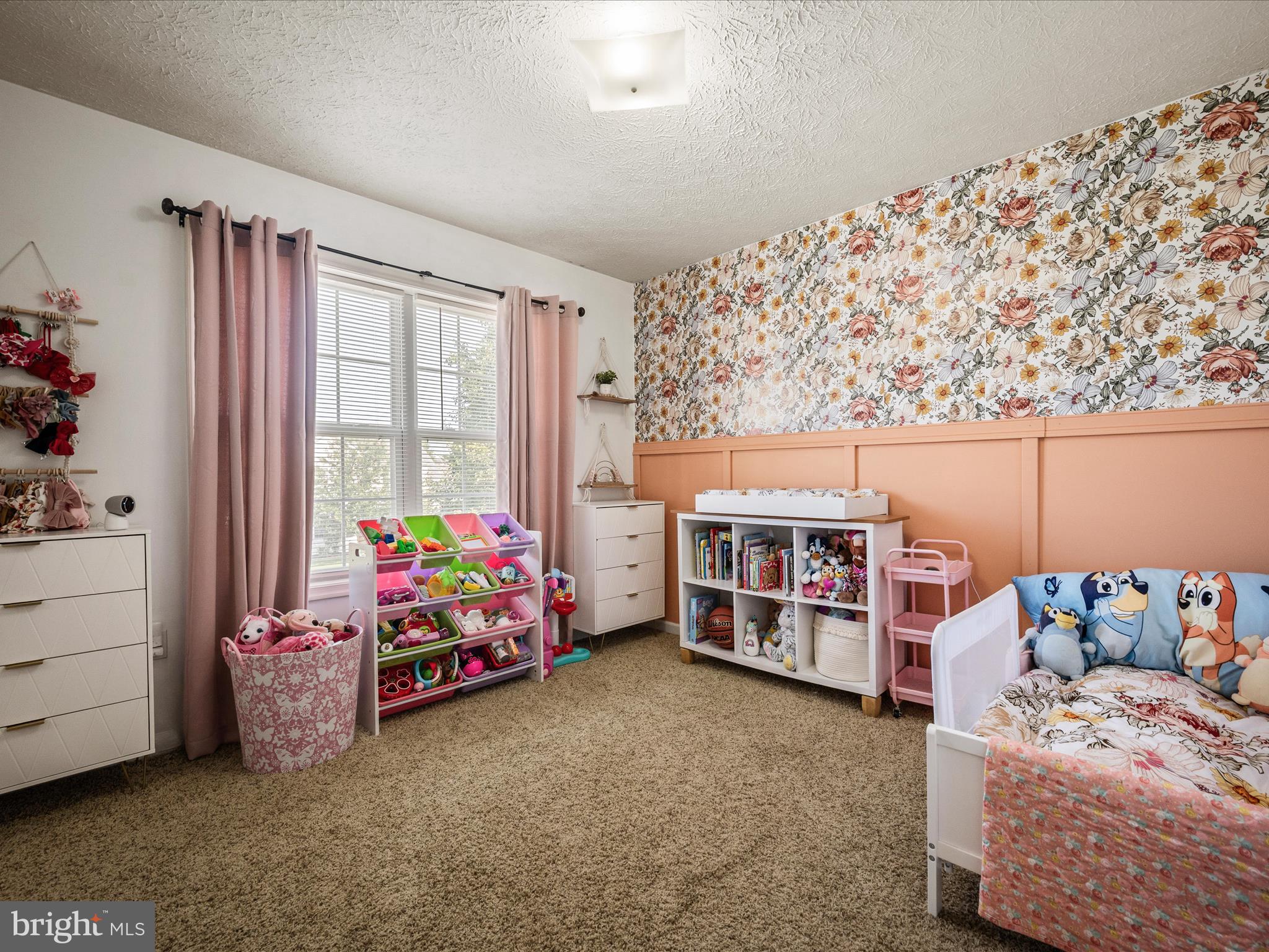 RIDGEFIELD - Residential