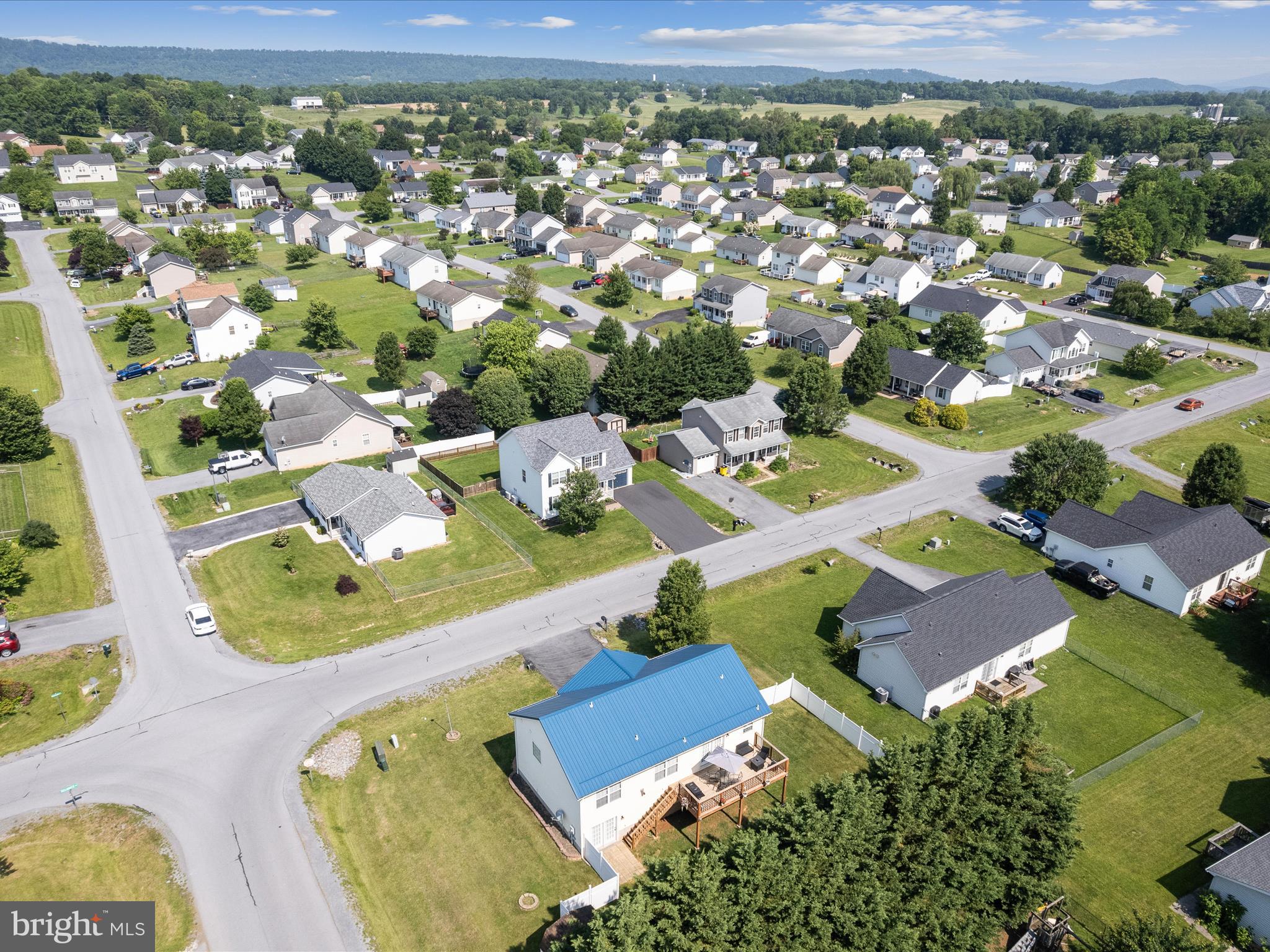 RIDGEFIELD - Residential