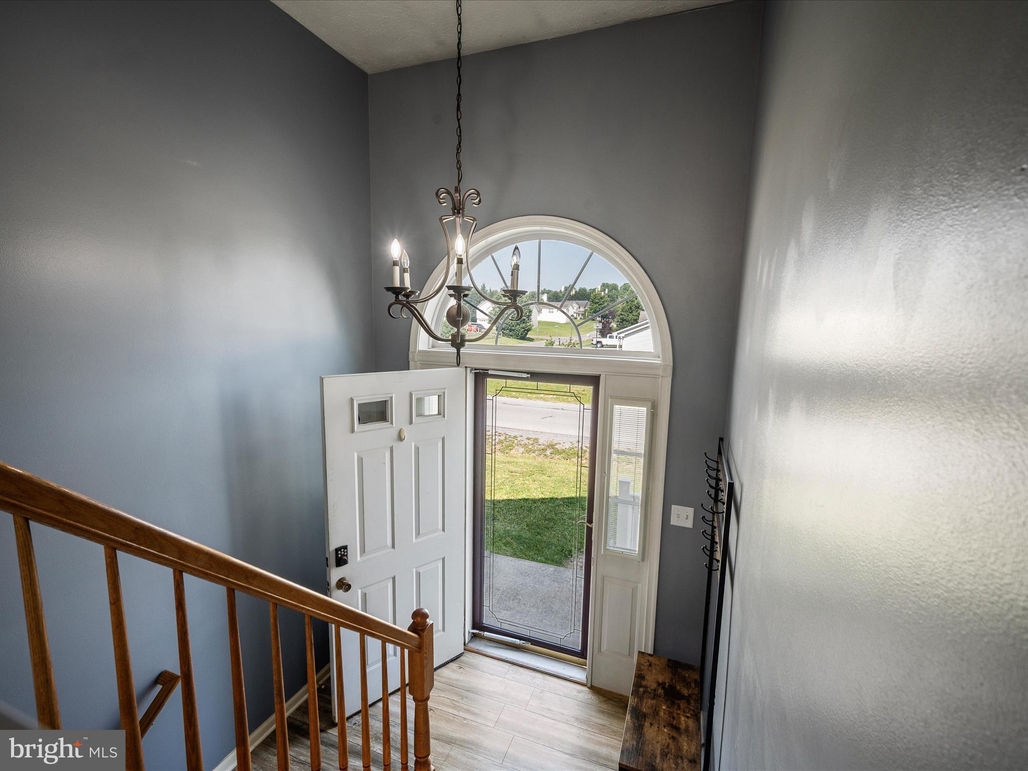 RIDGEFIELD - Residential