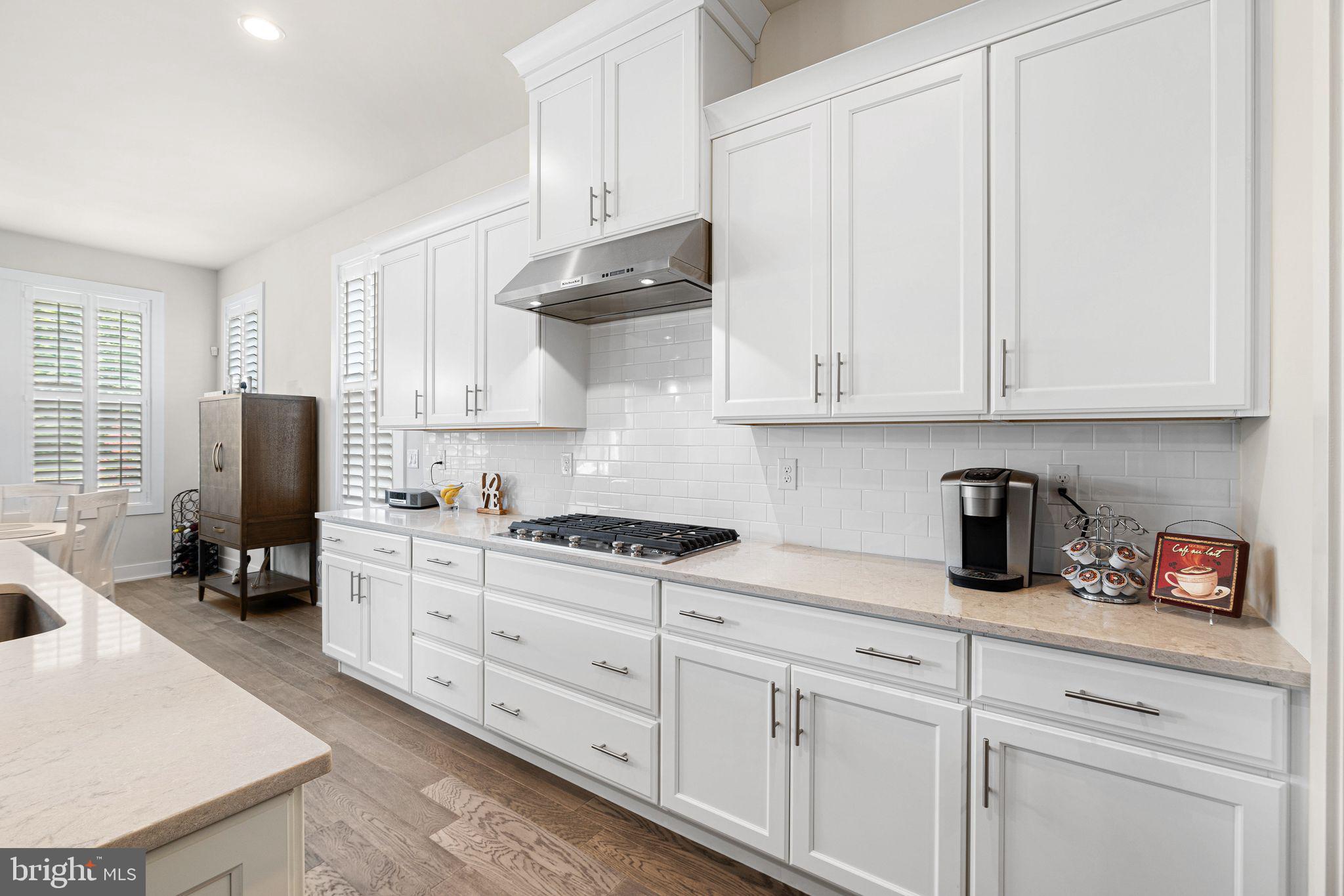 RESERVE AT CENTER SQUARE - Residential