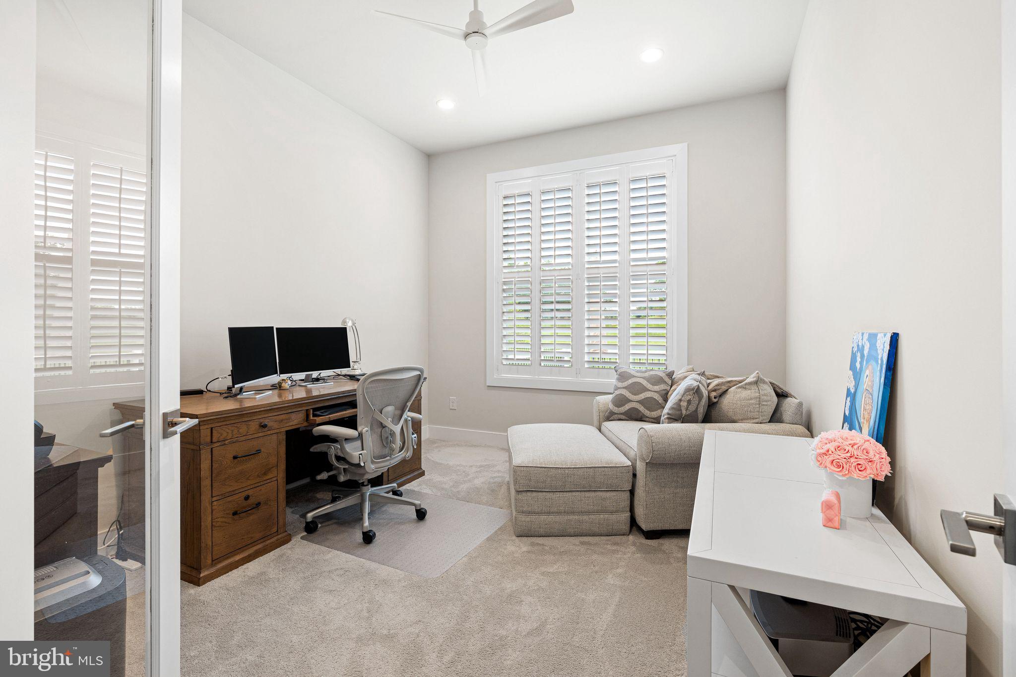 RESERVE AT CENTER SQUARE - Residential