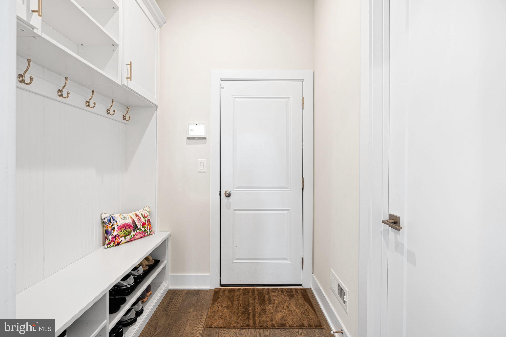 RESERVE AT CENTER SQUARE - Residential