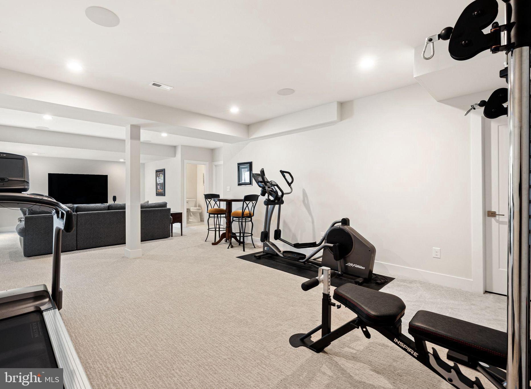 RESERVE AT CENTER SQUARE - Residential