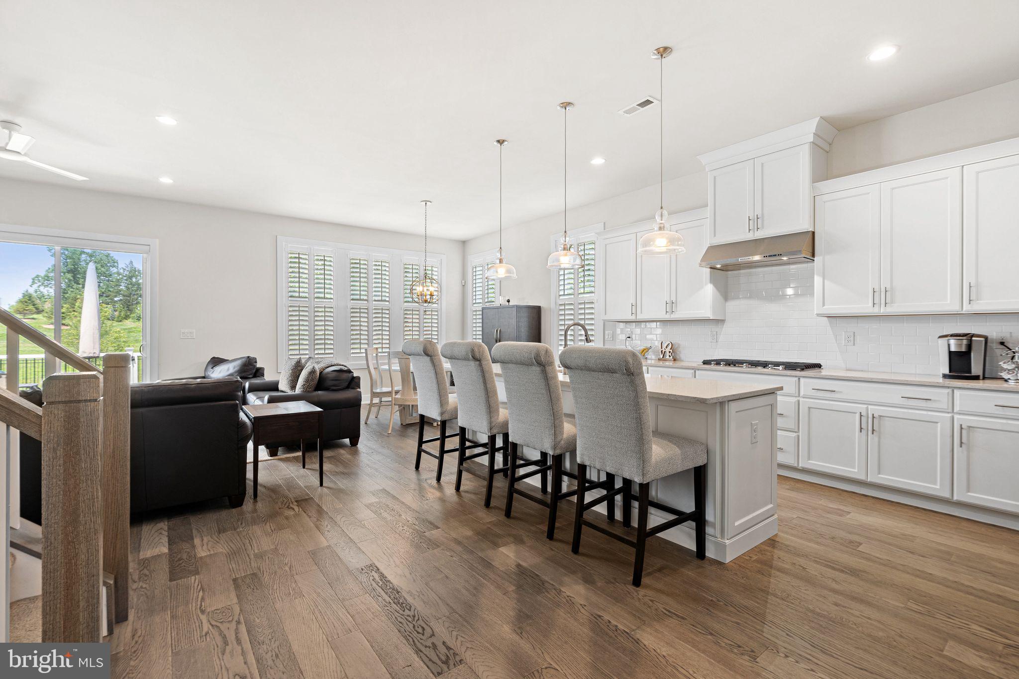 RESERVE AT CENTER SQUARE - Residential