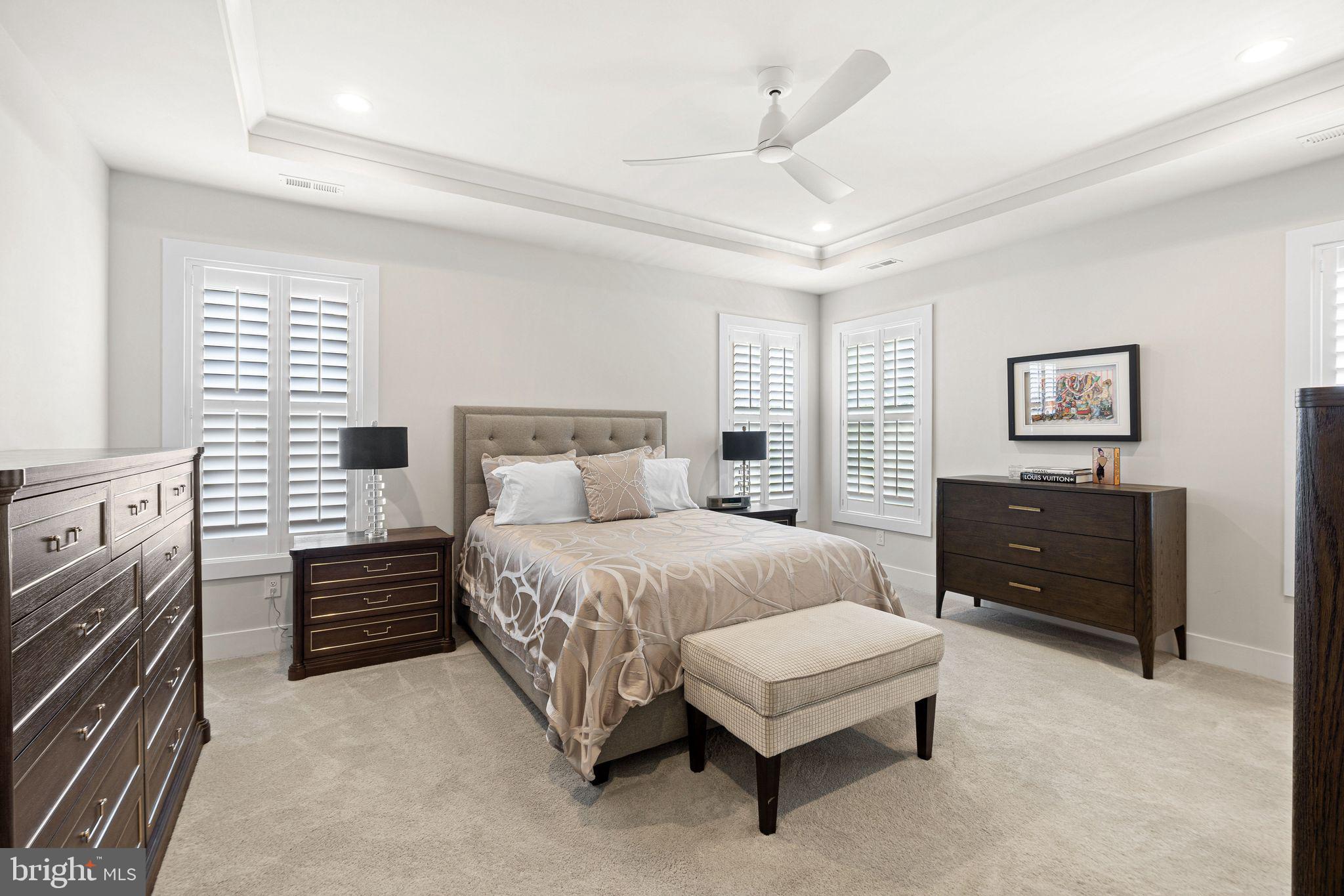 RESERVE AT CENTER SQUARE - Residential