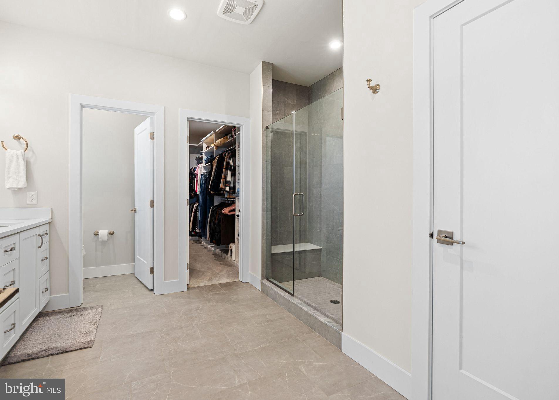 RESERVE AT CENTER SQUARE - Residential