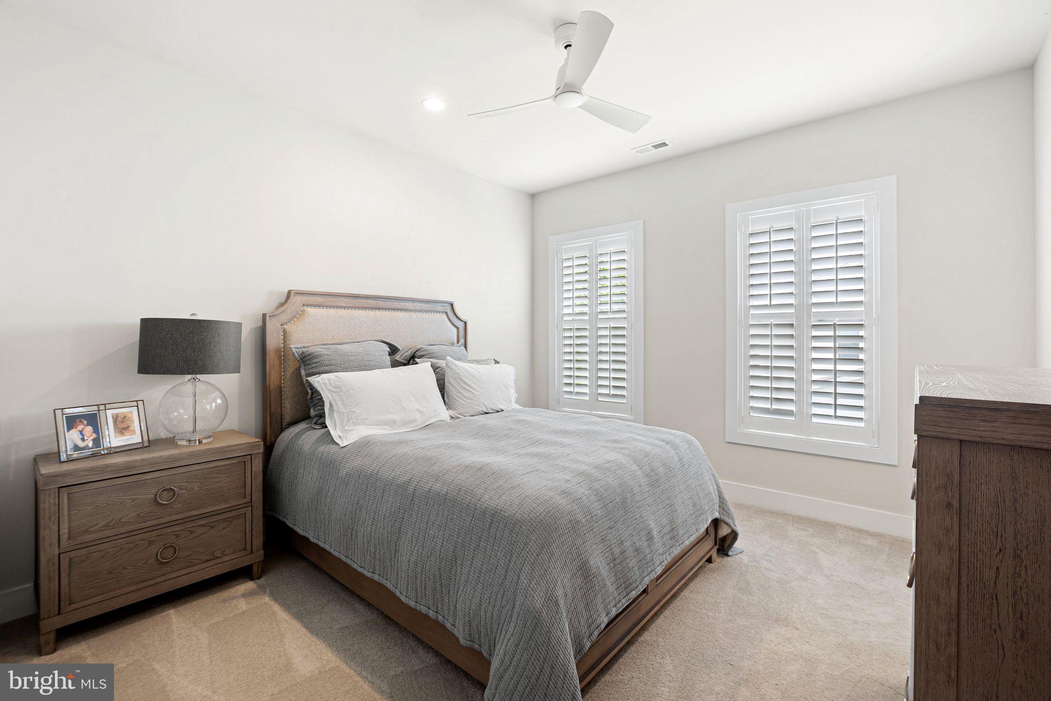 RESERVE AT CENTER SQUARE - Residential