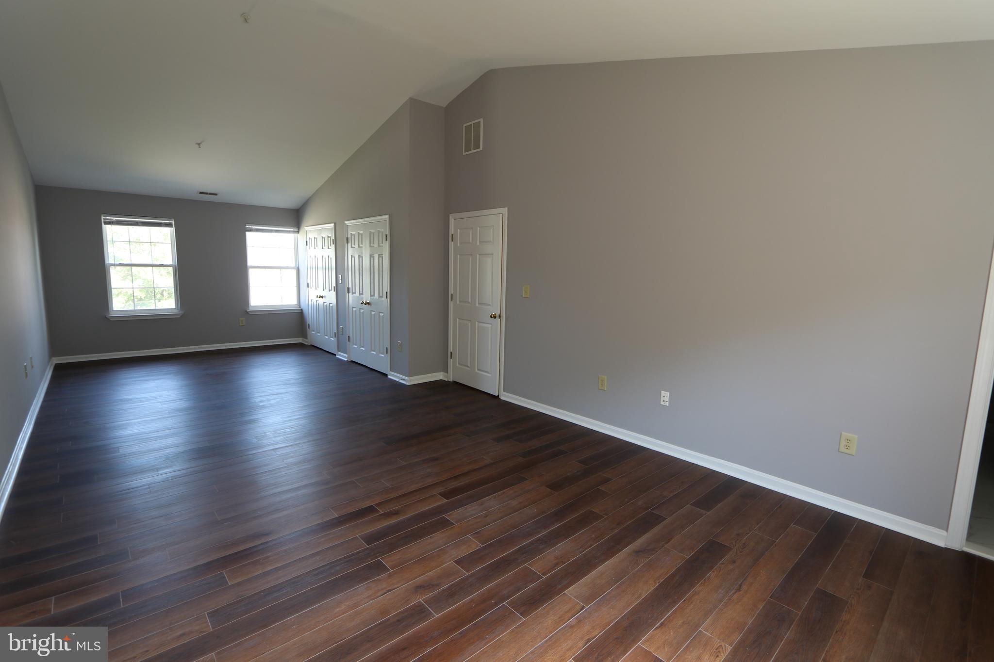 TINKERS CREEK - Residential Lease