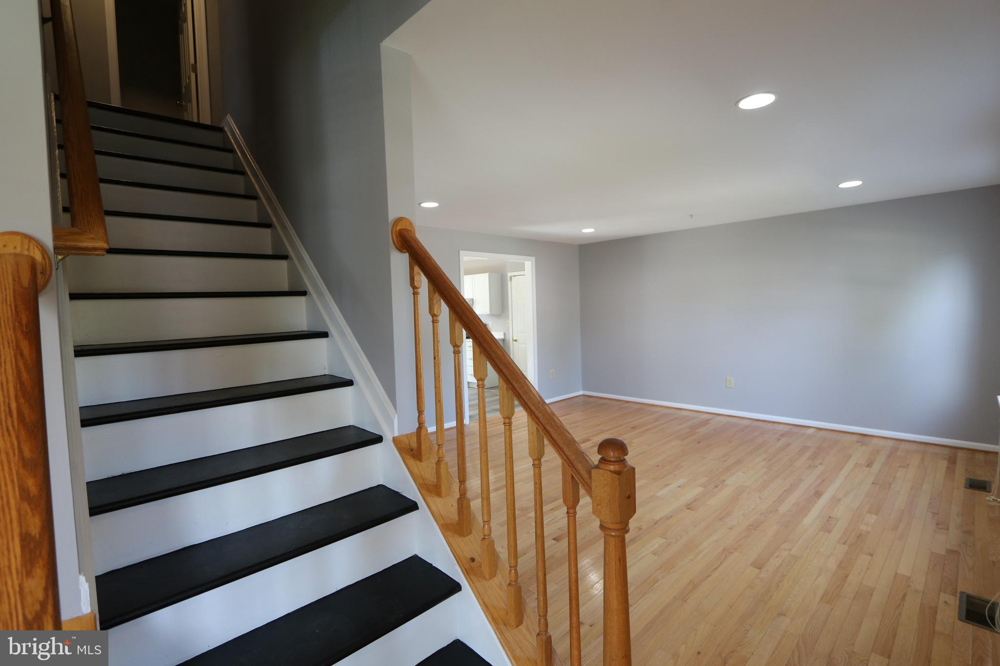 TINKERS CREEK - Residential Lease