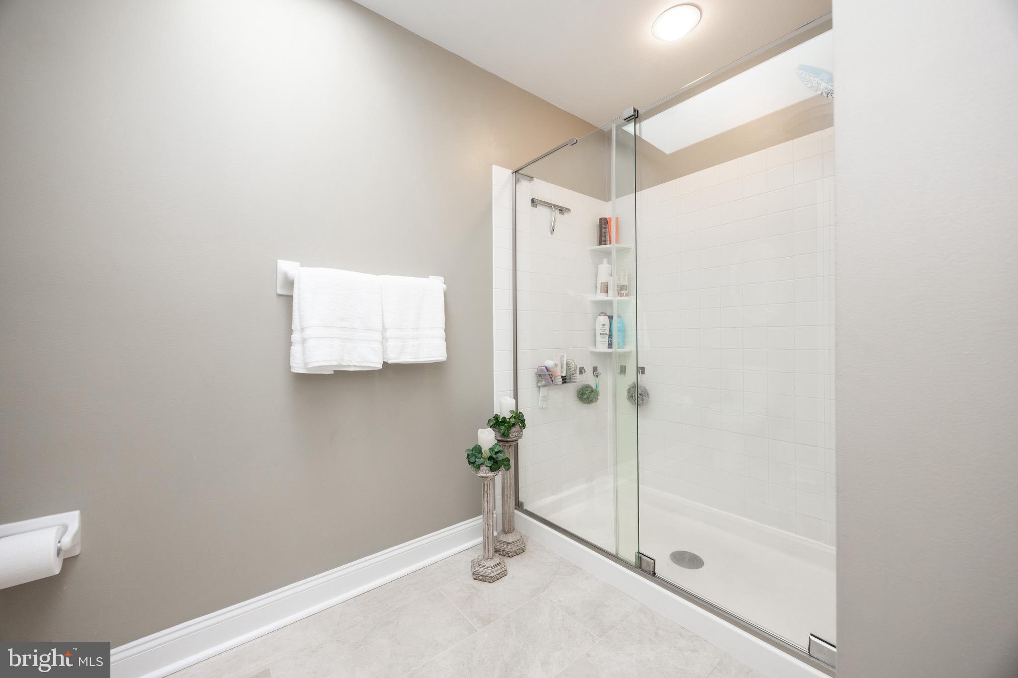 CHARLESTOWN HUNT - Residential