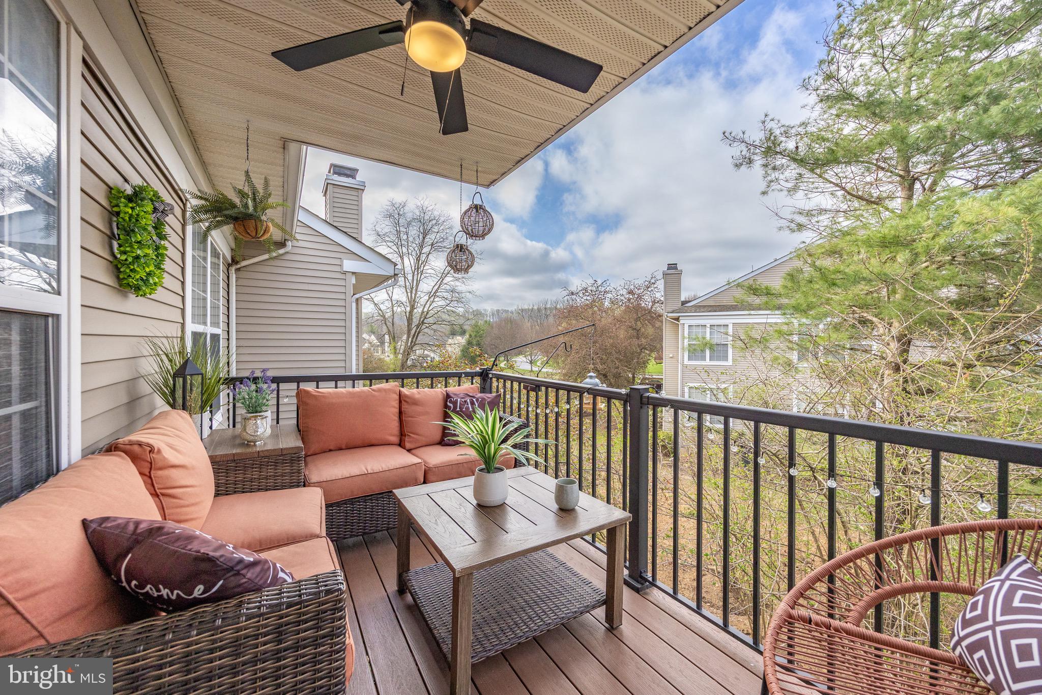 CHARLESTOWN HUNT - Residential