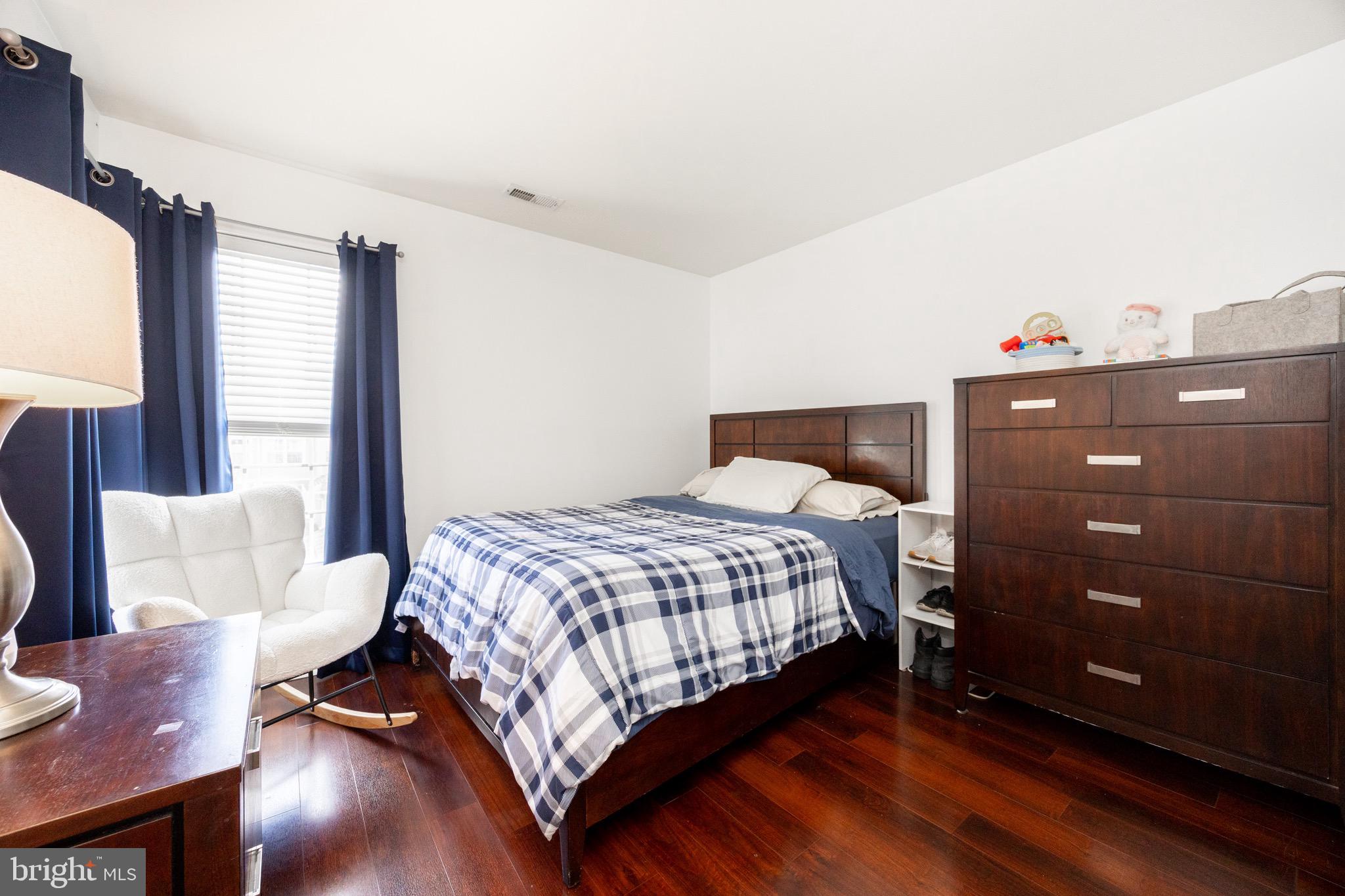 CHARLESTOWN HUNT - Residential