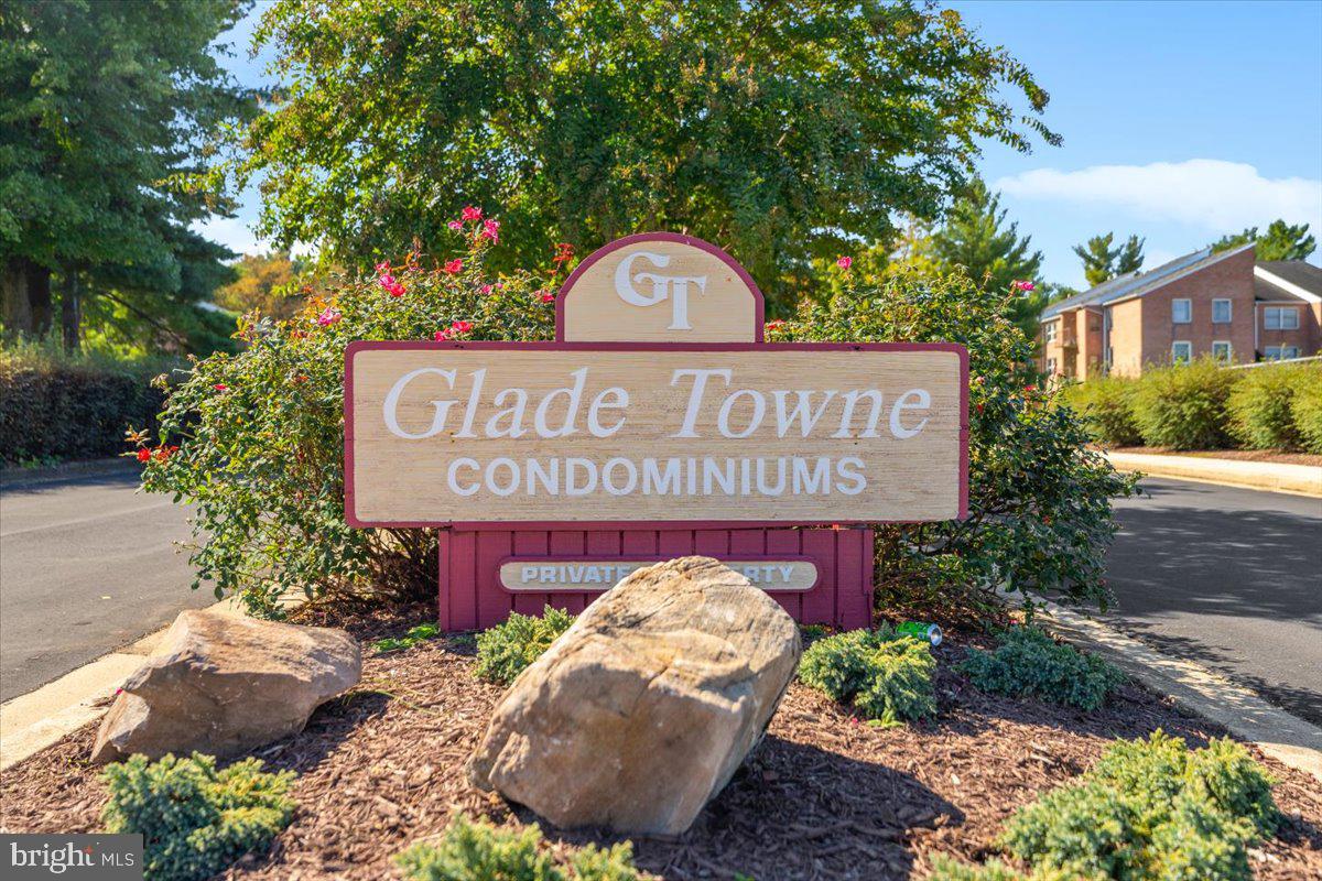 GLADE TOWN - Residential