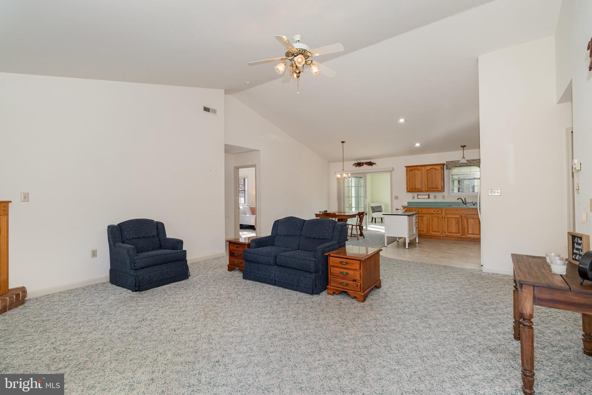 ARBOR GATE - Residential