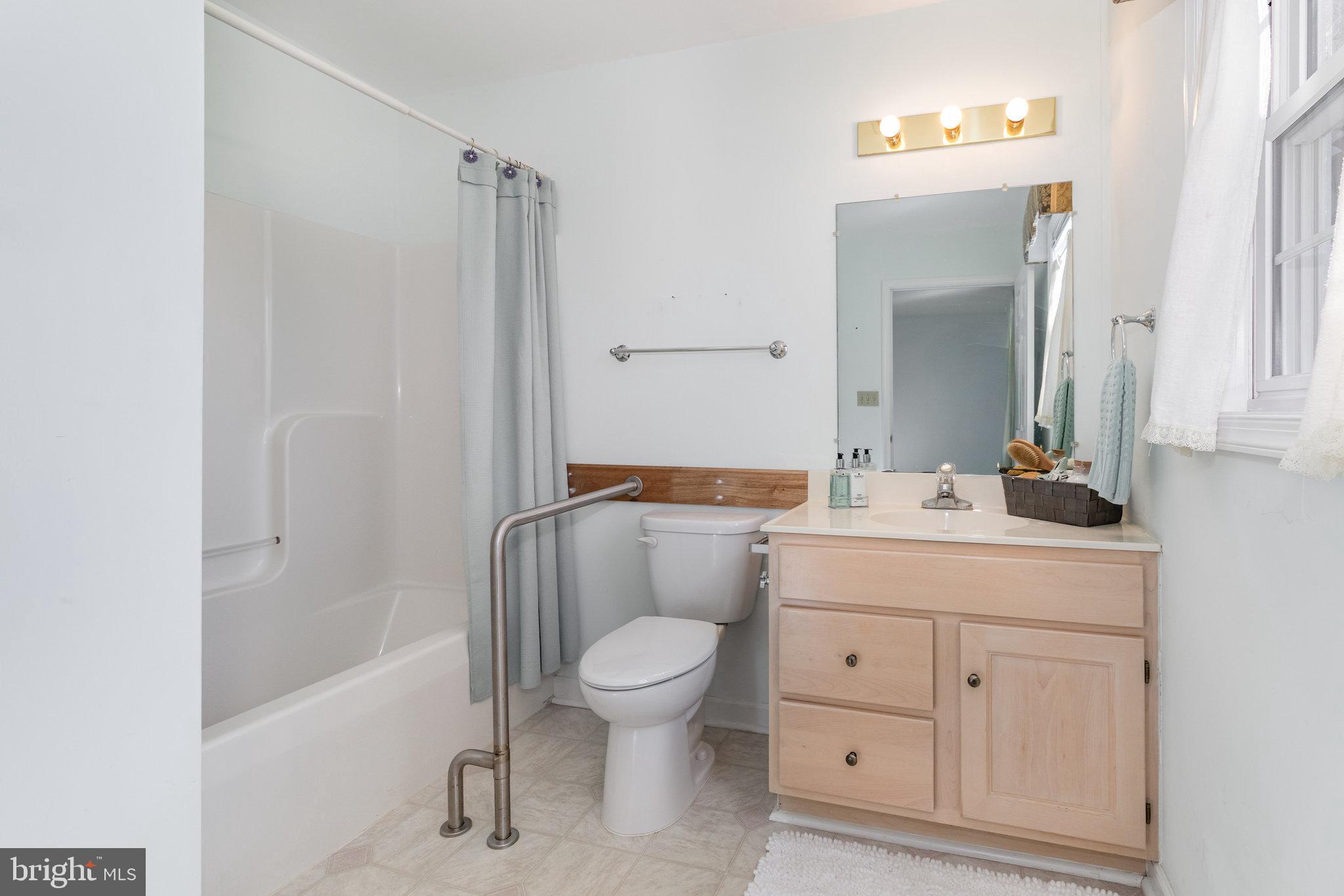 ARBOR GATE - Residential