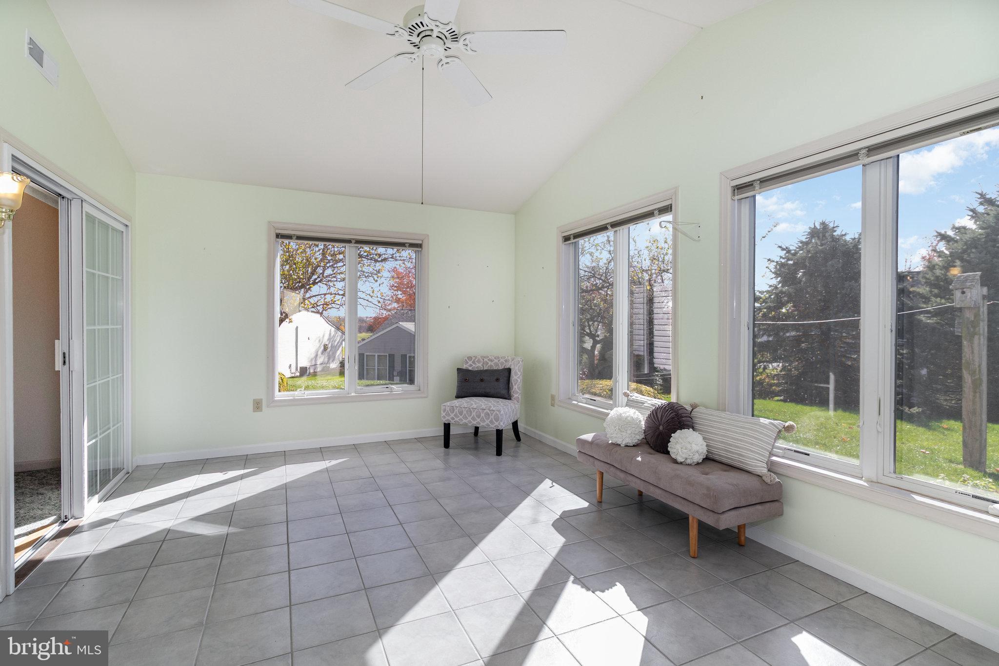 ARBOR GATE - Residential