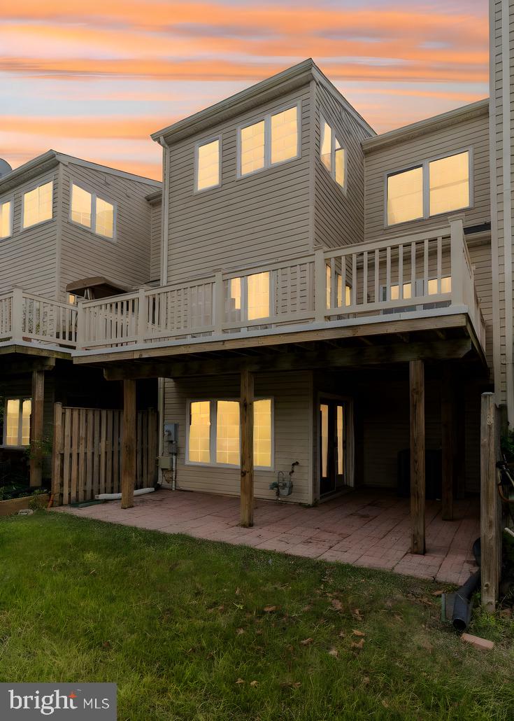 FAIR CREST - Residential