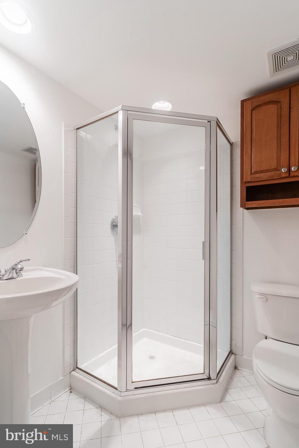 FAIR CREST - Residential