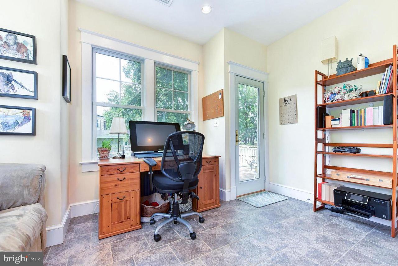 DEL RAY - Residential Lease