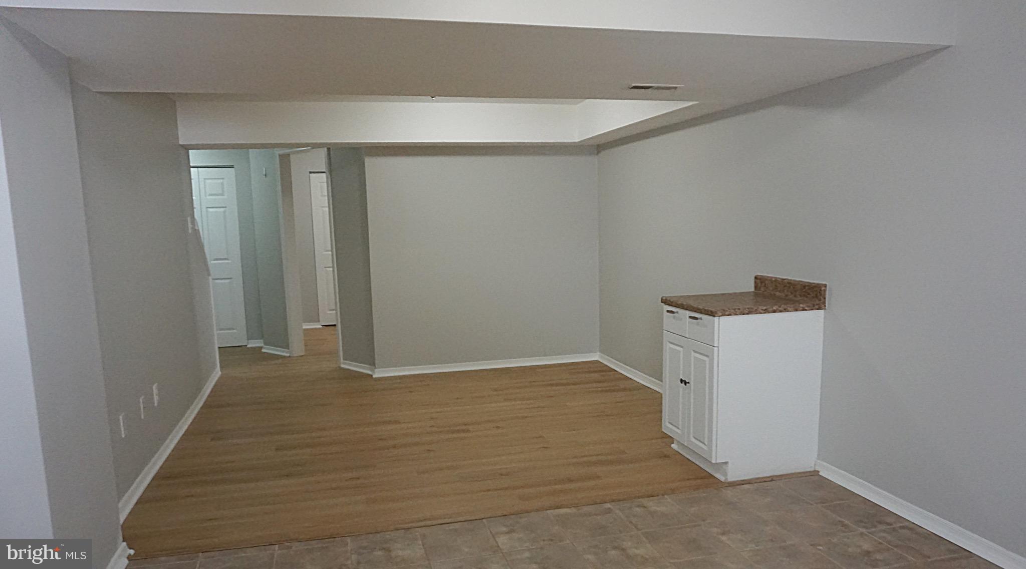 VILLAGE OF RIVER HILL - Residential Lease