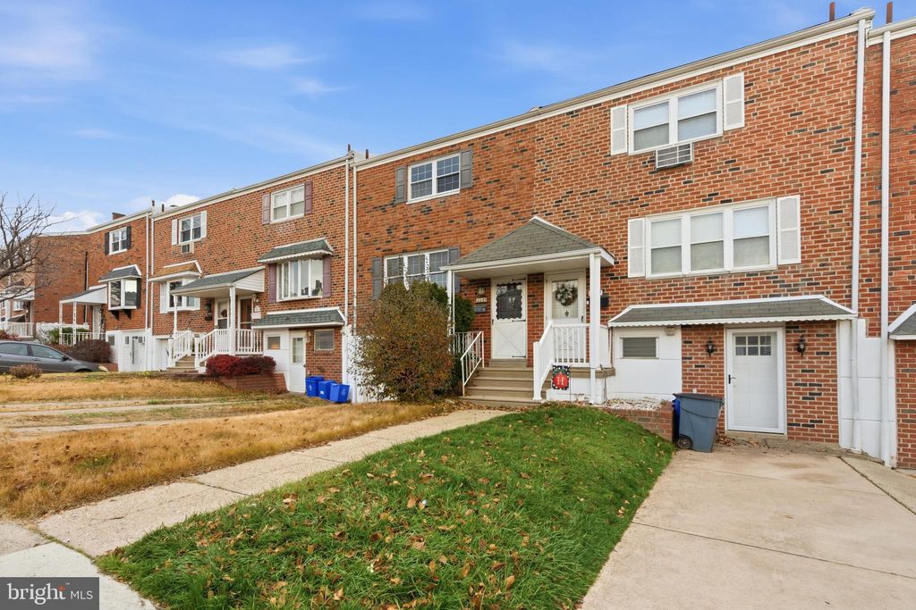 Photo of 3549 Chalfont Drive, PHILADELPHIA, PA 19154 (MLS # PAPH2564354)