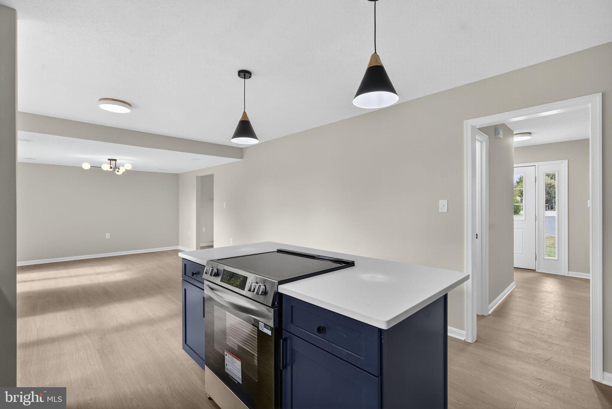 ALBIN VILLAGE - Residential