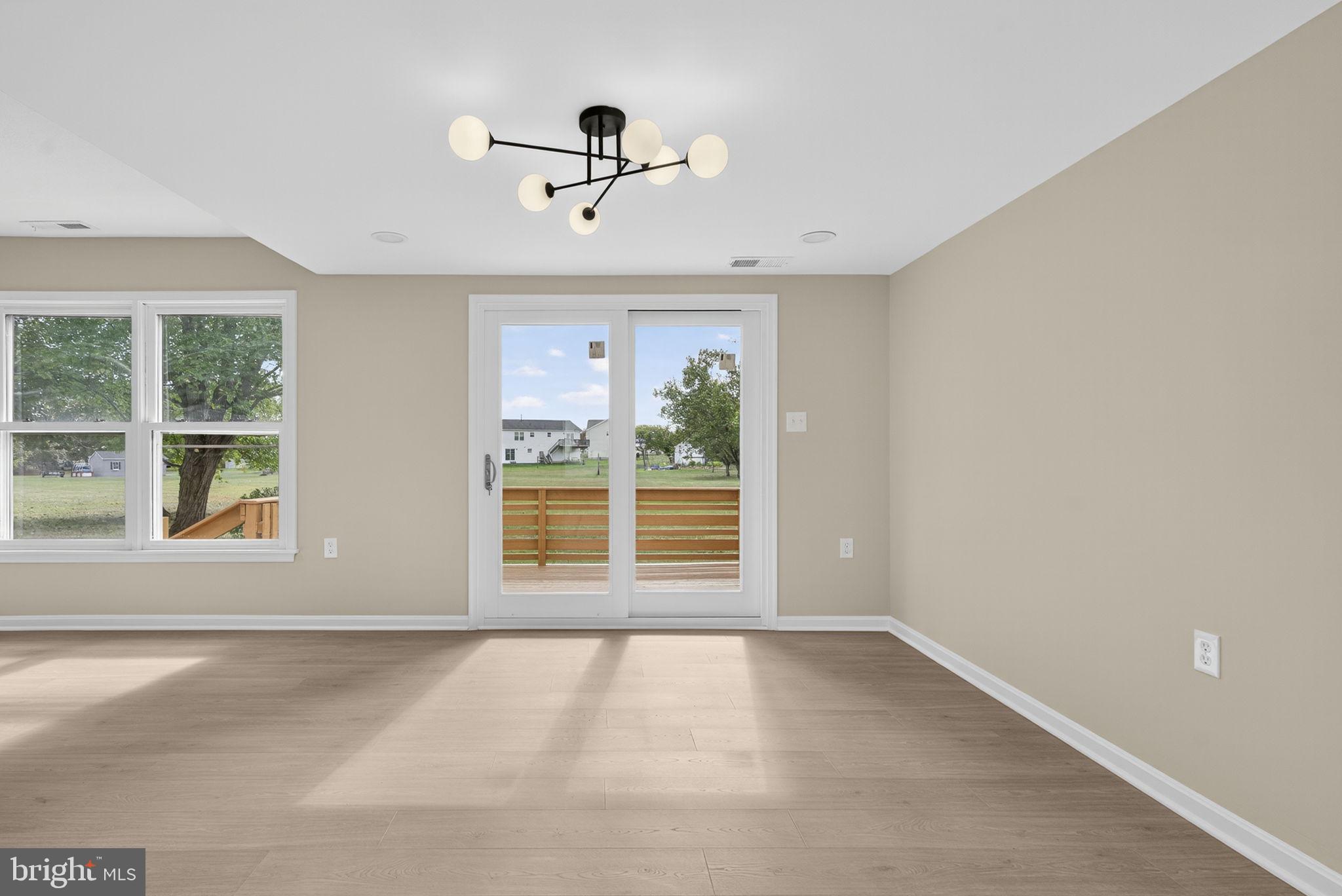 ALBIN VILLAGE - Residential