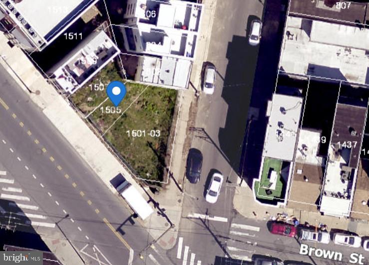 13x26 lot located in Francisville. Zoned CMX-2.5. To be sold in as-is, where-is condition. Seller prefers to use Land Services, USA for title and settlement services. Please verify lot boundaries independently.