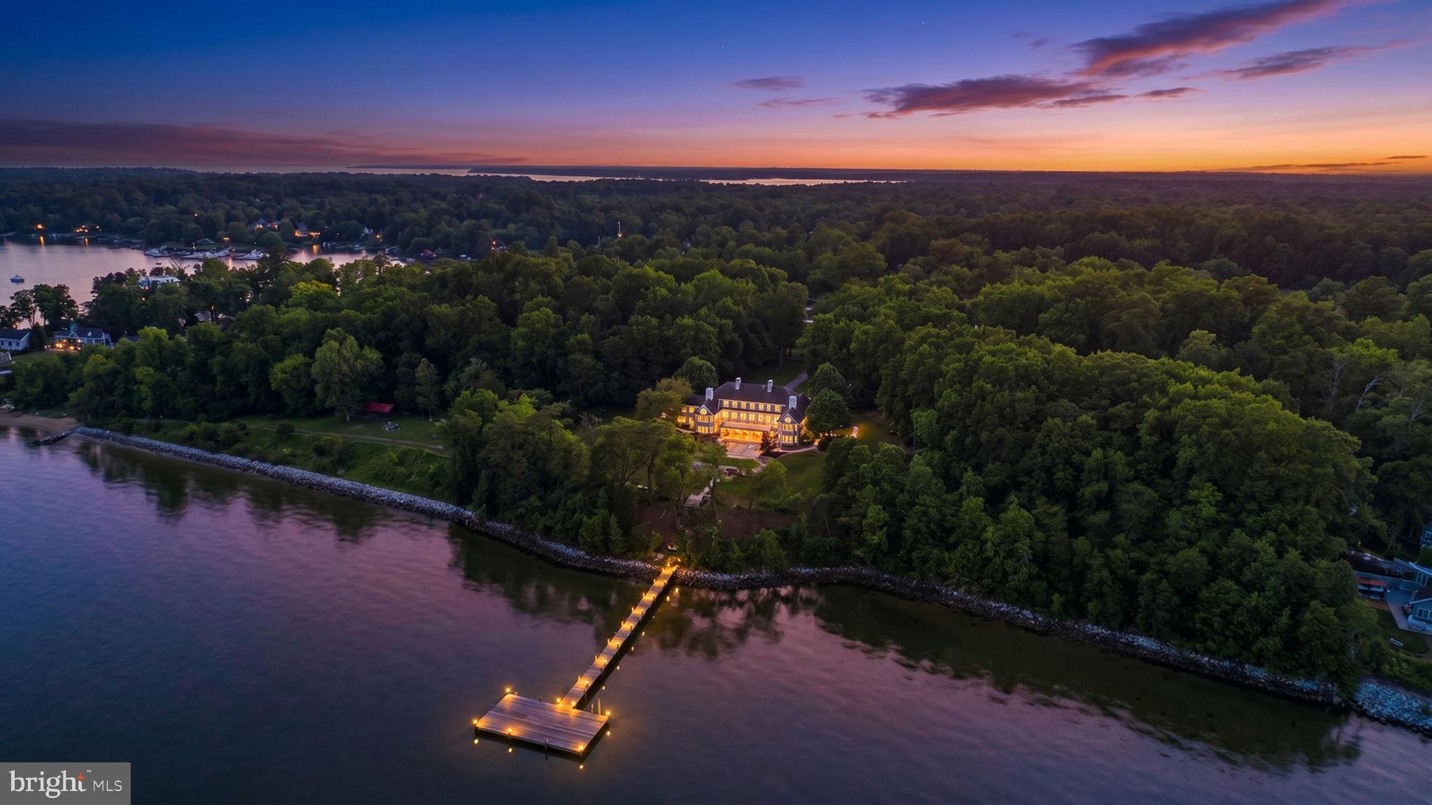 ANNAPOLIS ROADS - Residential