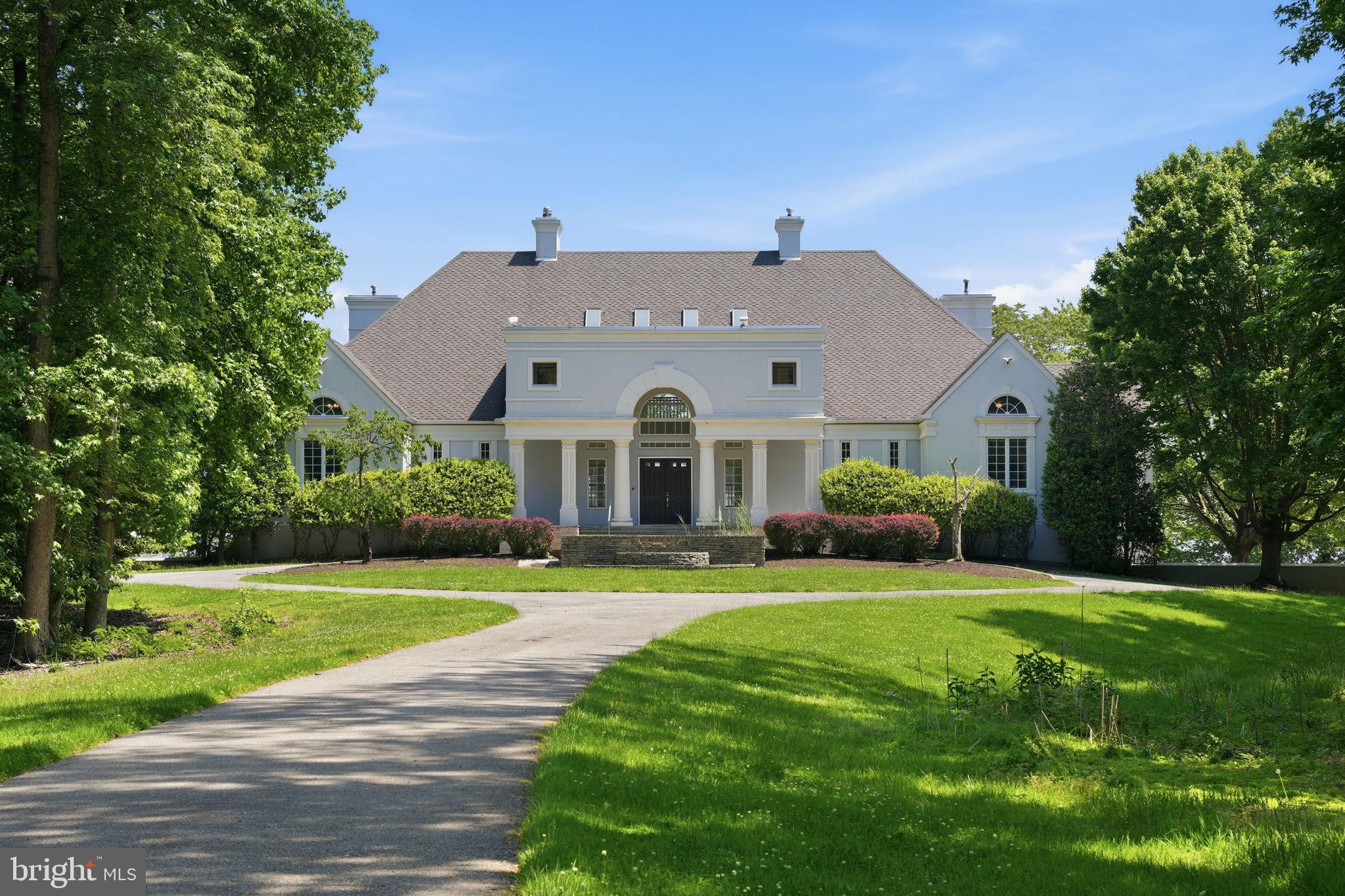 ANNAPOLIS ROADS - Residential
