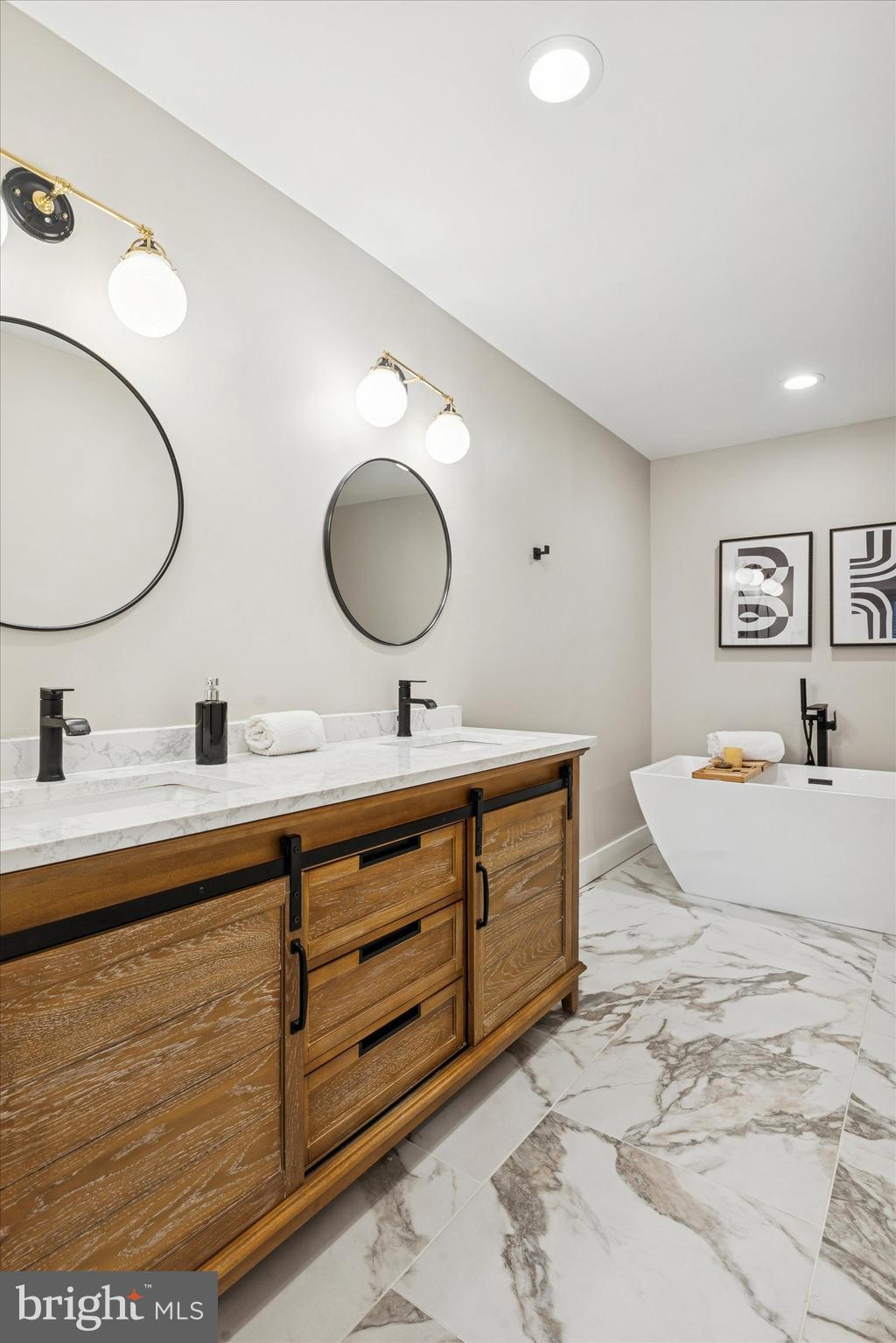 DARLINGTON WOODS - Residential