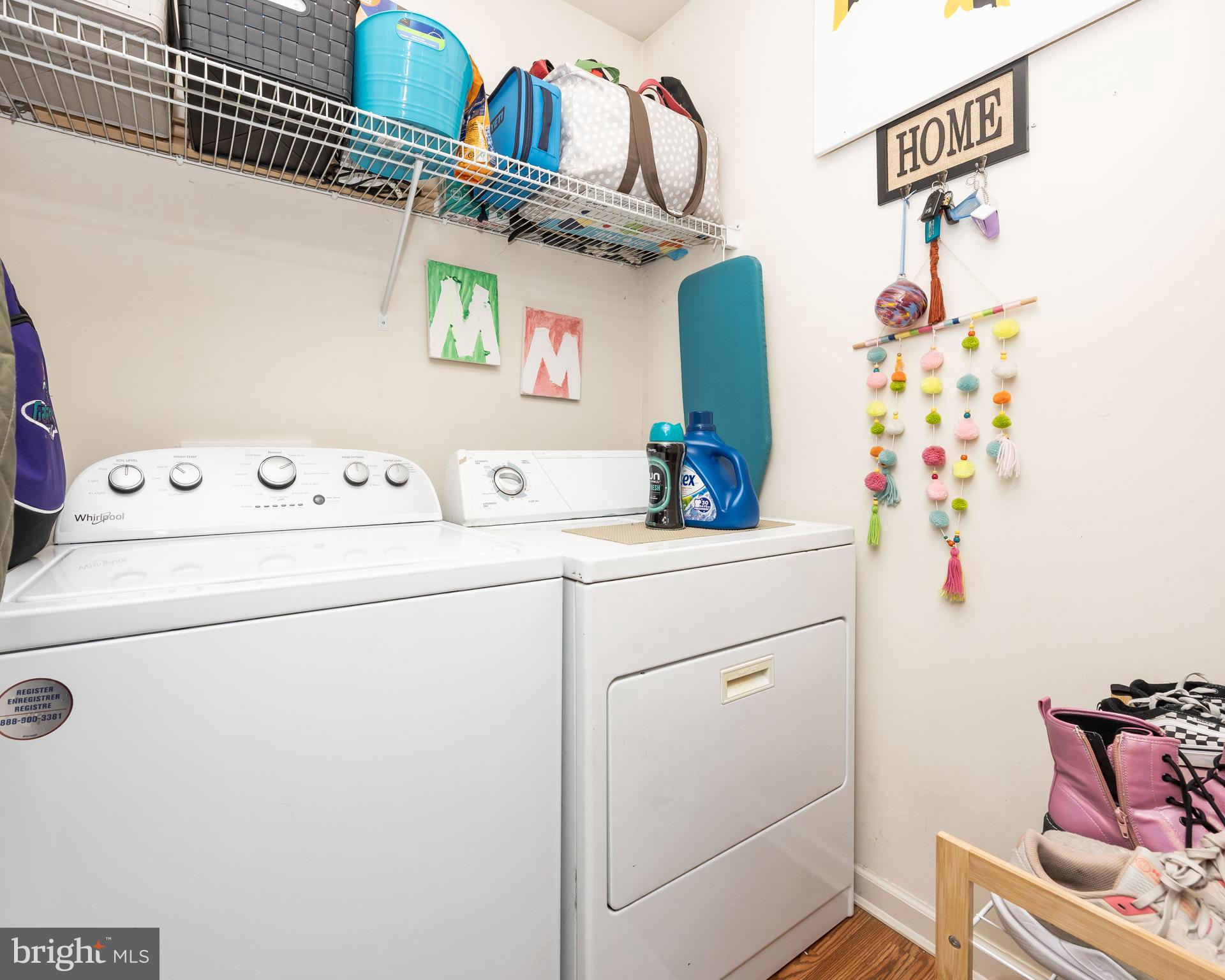 MOCKING BIRD - Residential