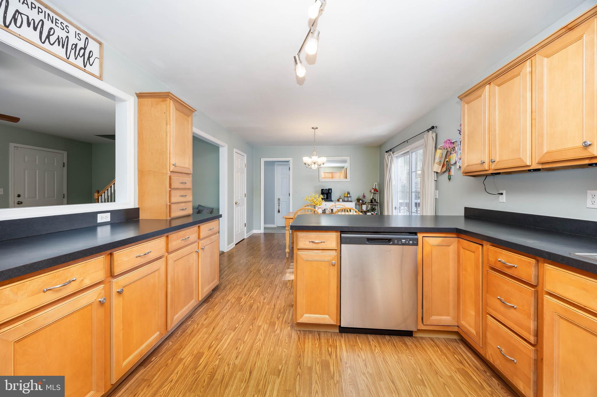 MOCKING BIRD - Residential