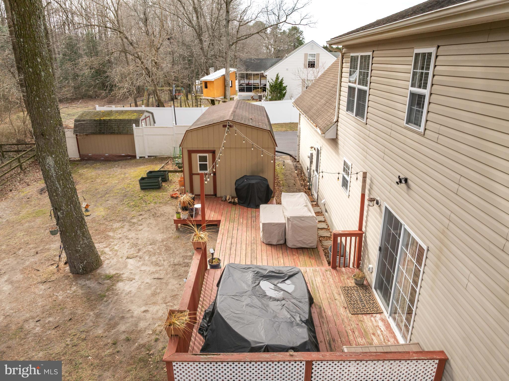 MOCKING BIRD - Residential